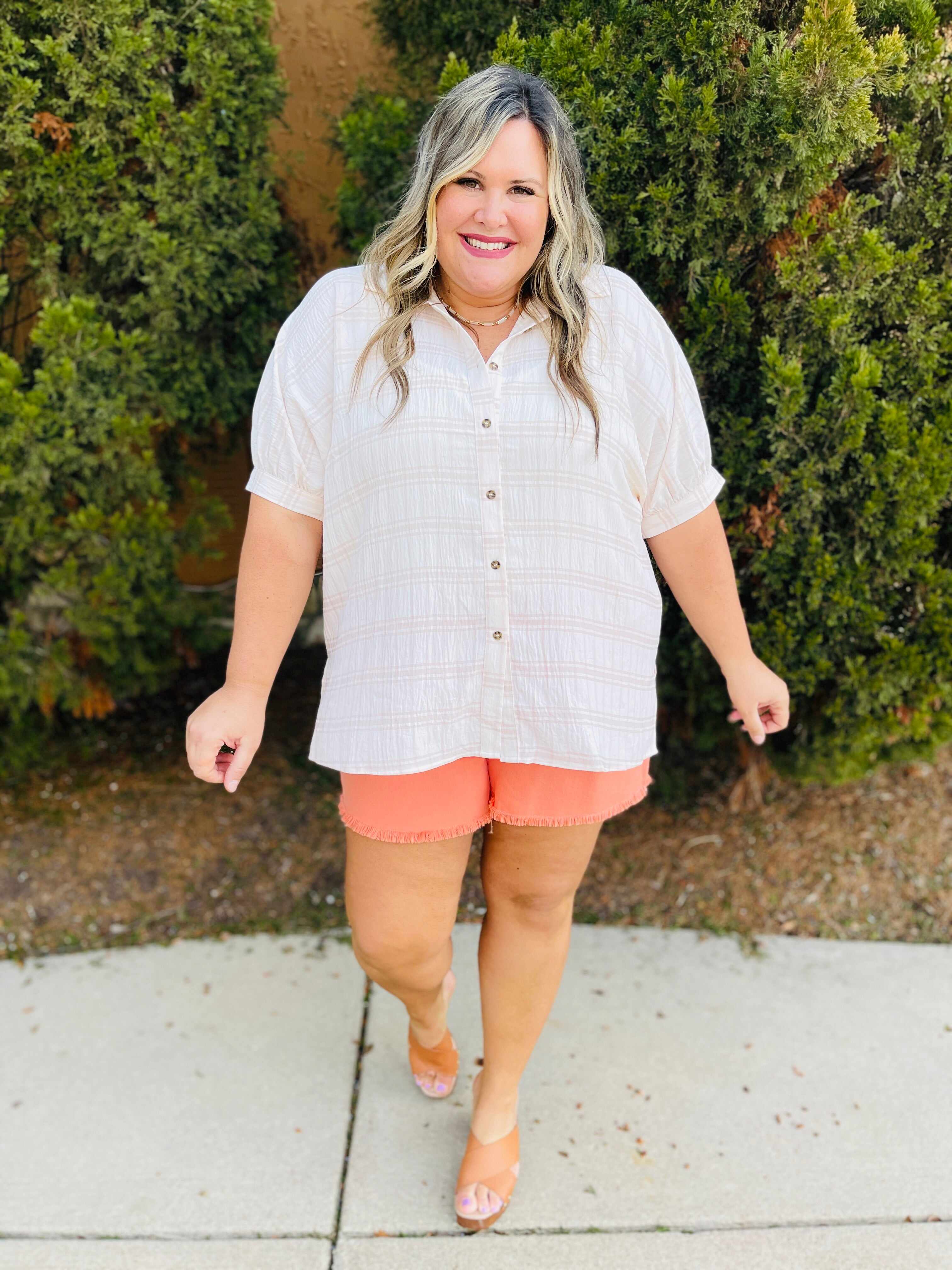 REG/CURVY Pretty As A Peach Shorts