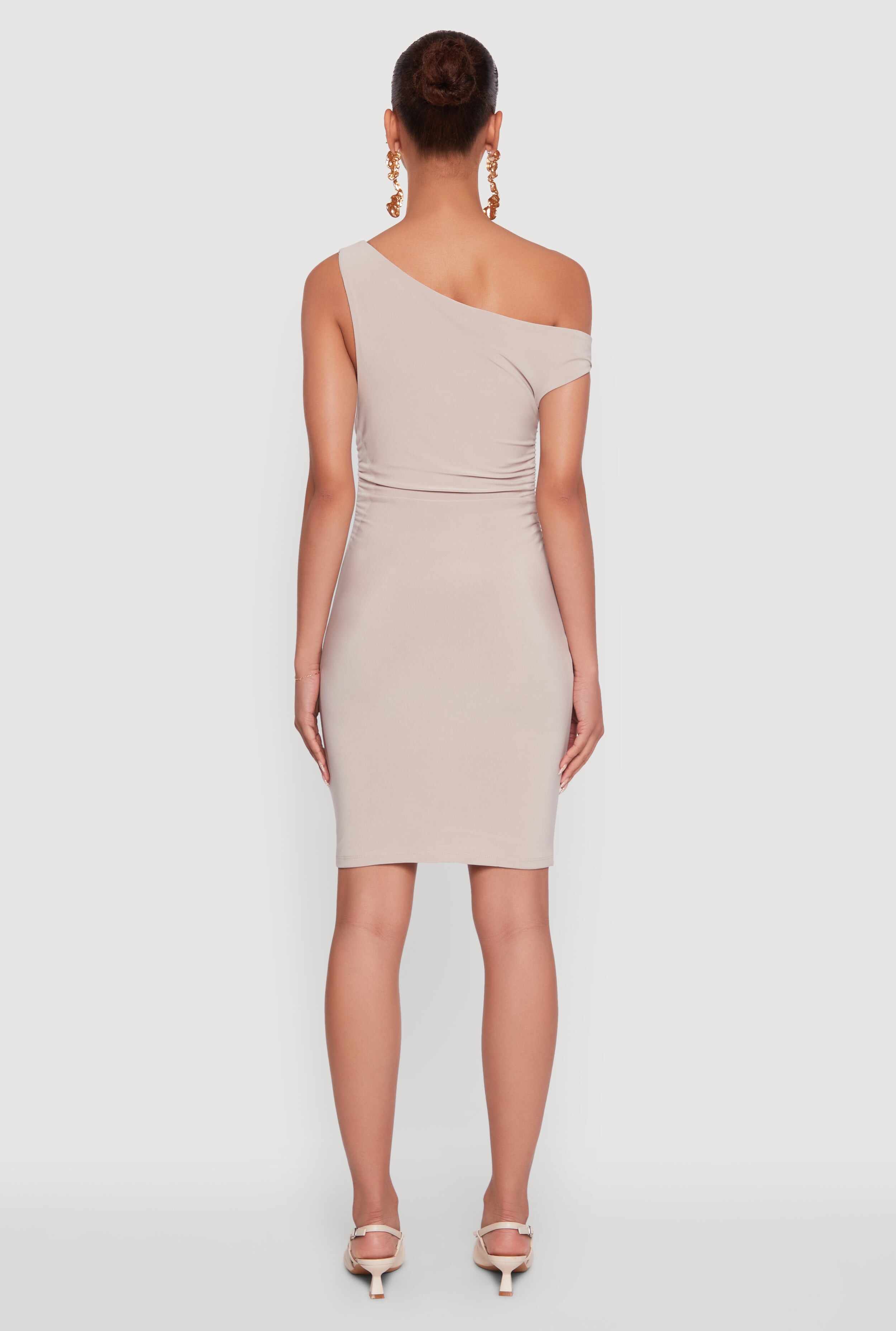 Asymmetrical Shoulder Ruched Side Mini Dress