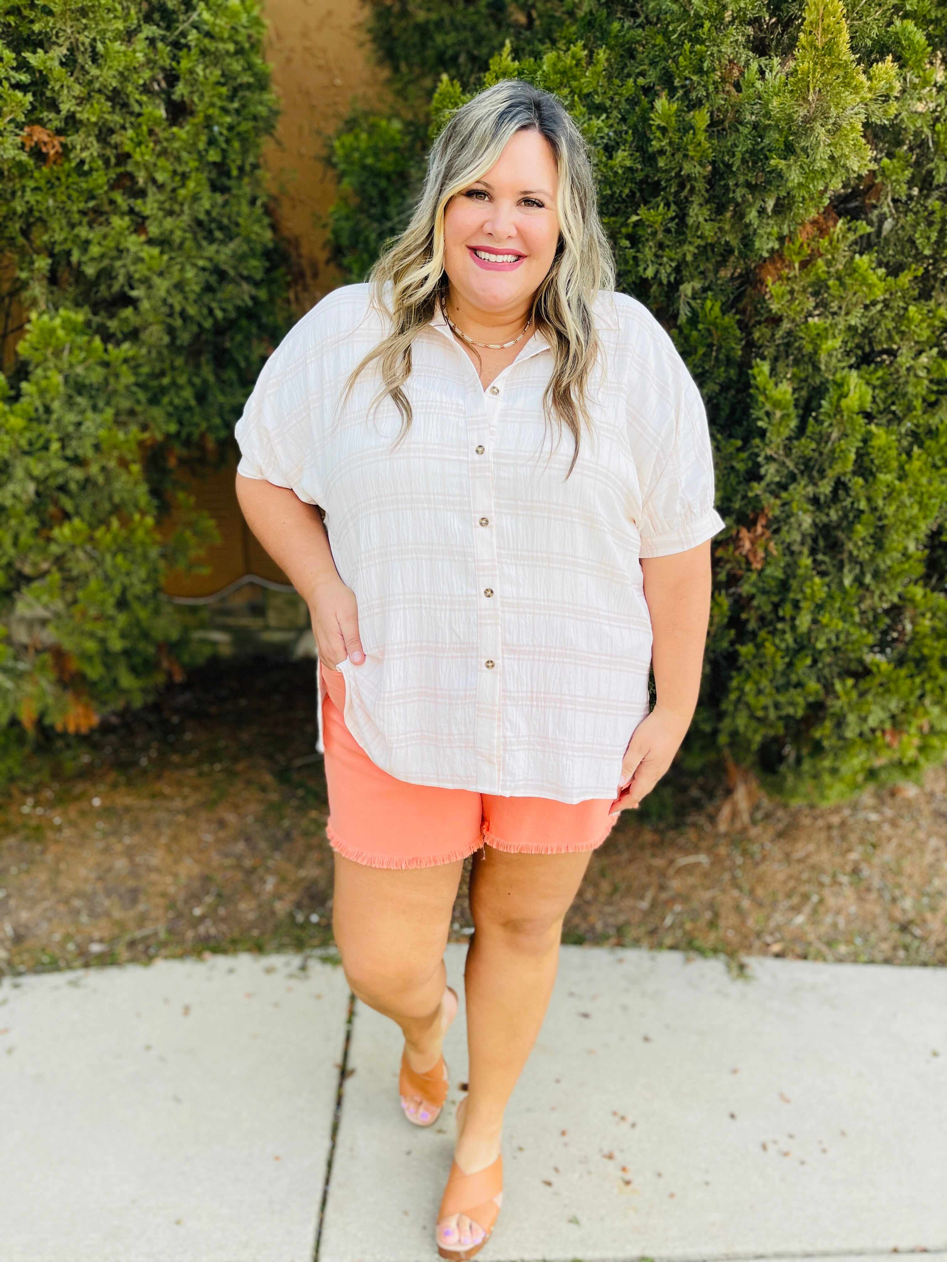 REG/CURVY Pretty As A Peach Shorts