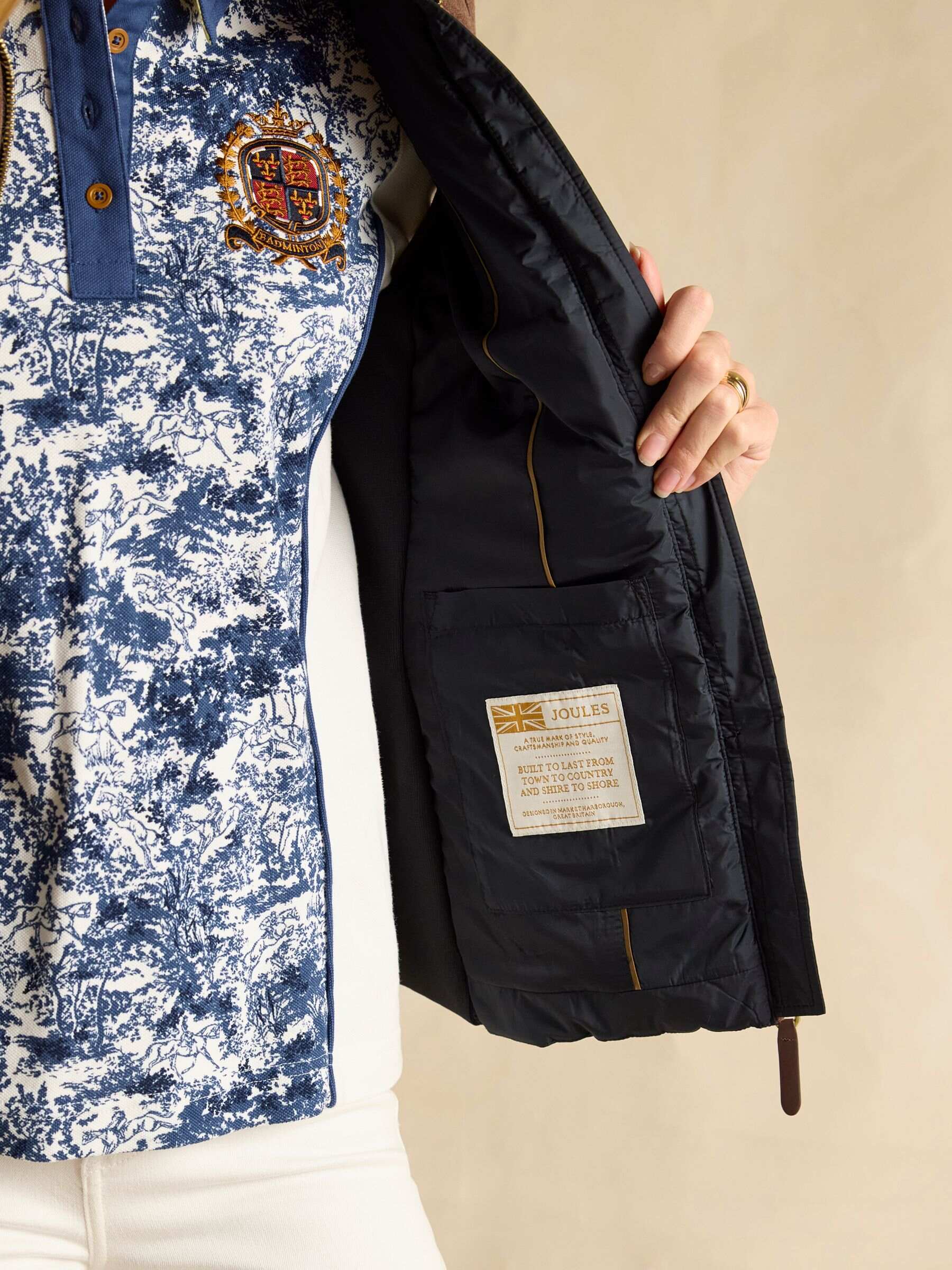 Official Badminton Navy Showerproof Diamond Quilted Gilet
