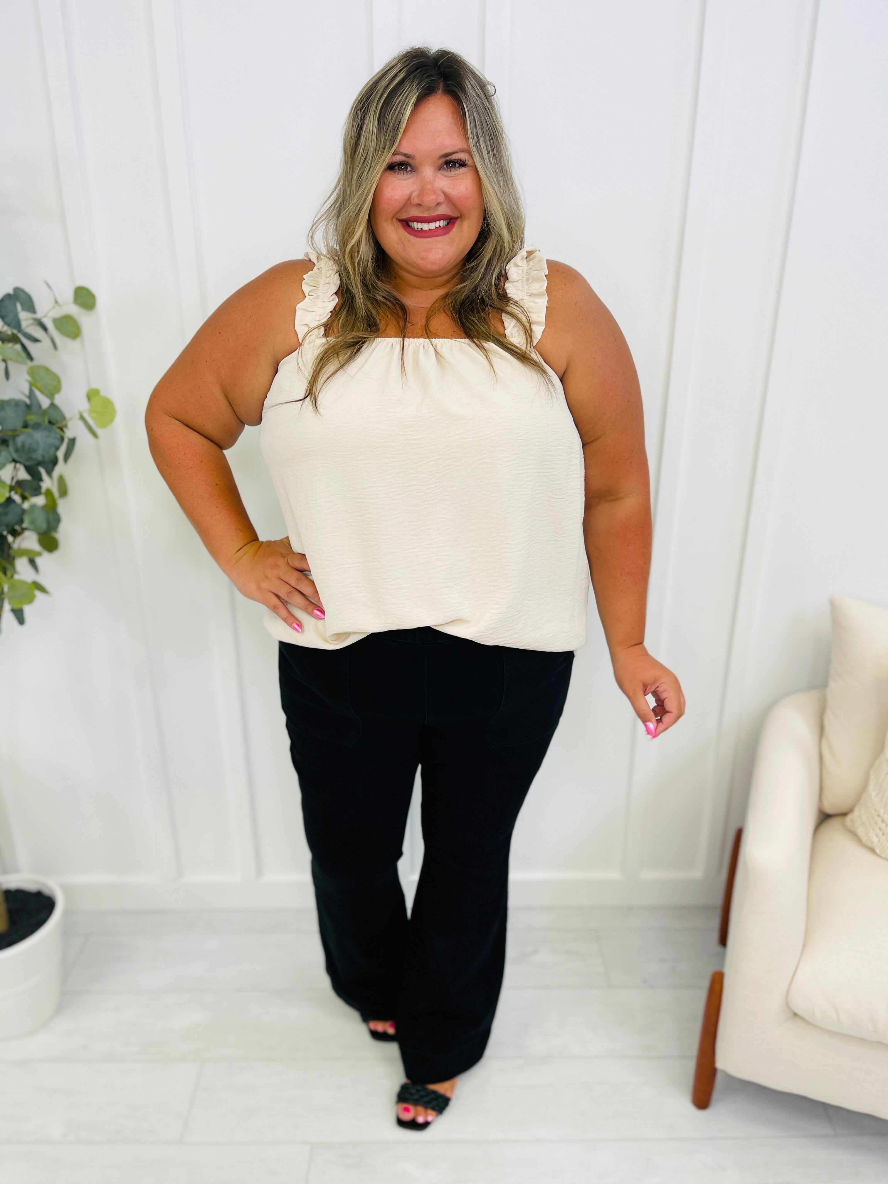REG/CURVY Blackout Pull On Trouser Flare
