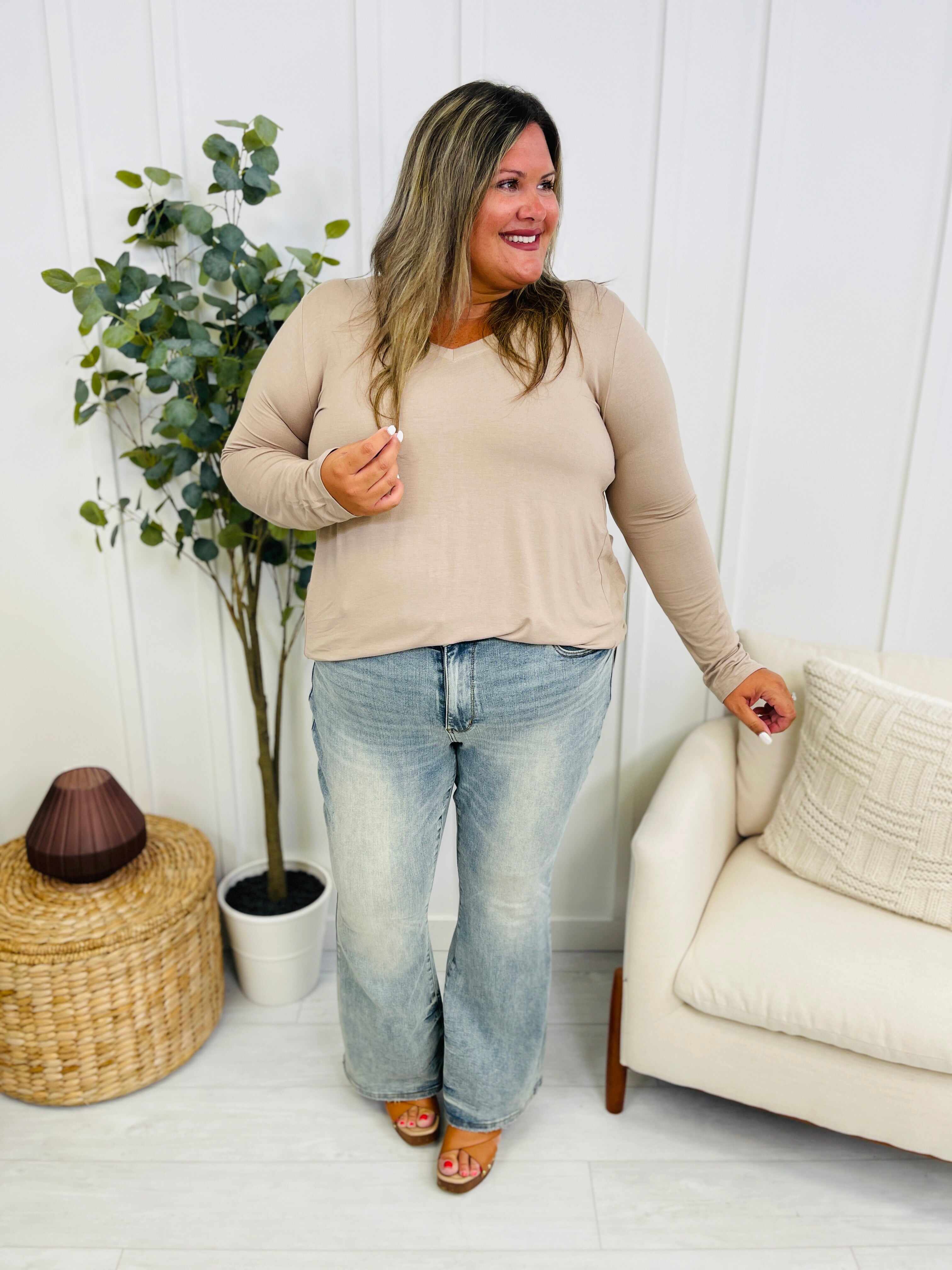RESTOCK! REG/CURVY Major Crush Tinted Flare Jeans
