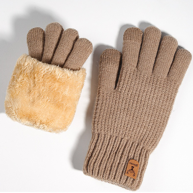 Cozy Winter Gloves With Fuzzy Cuff
