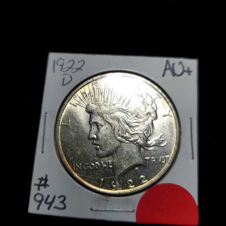 1922 D Silver Peace Dollar AU/BU  -  Lot#943 Regular 69