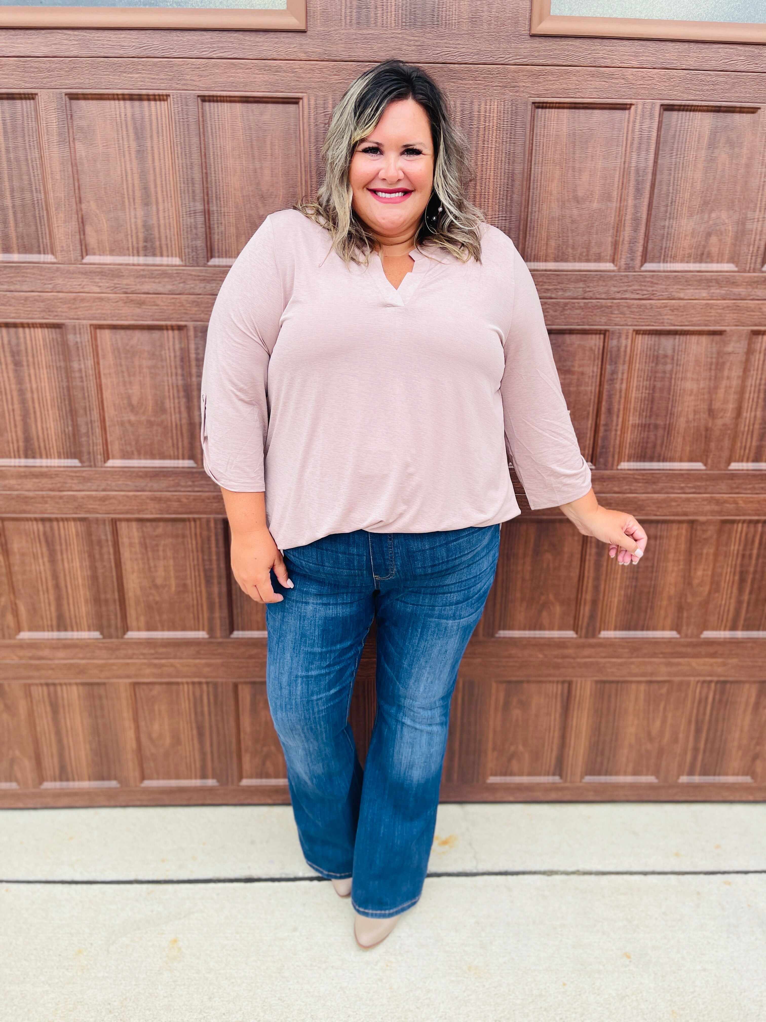 REG/CURVY Dream On Pull On Flare Jeans