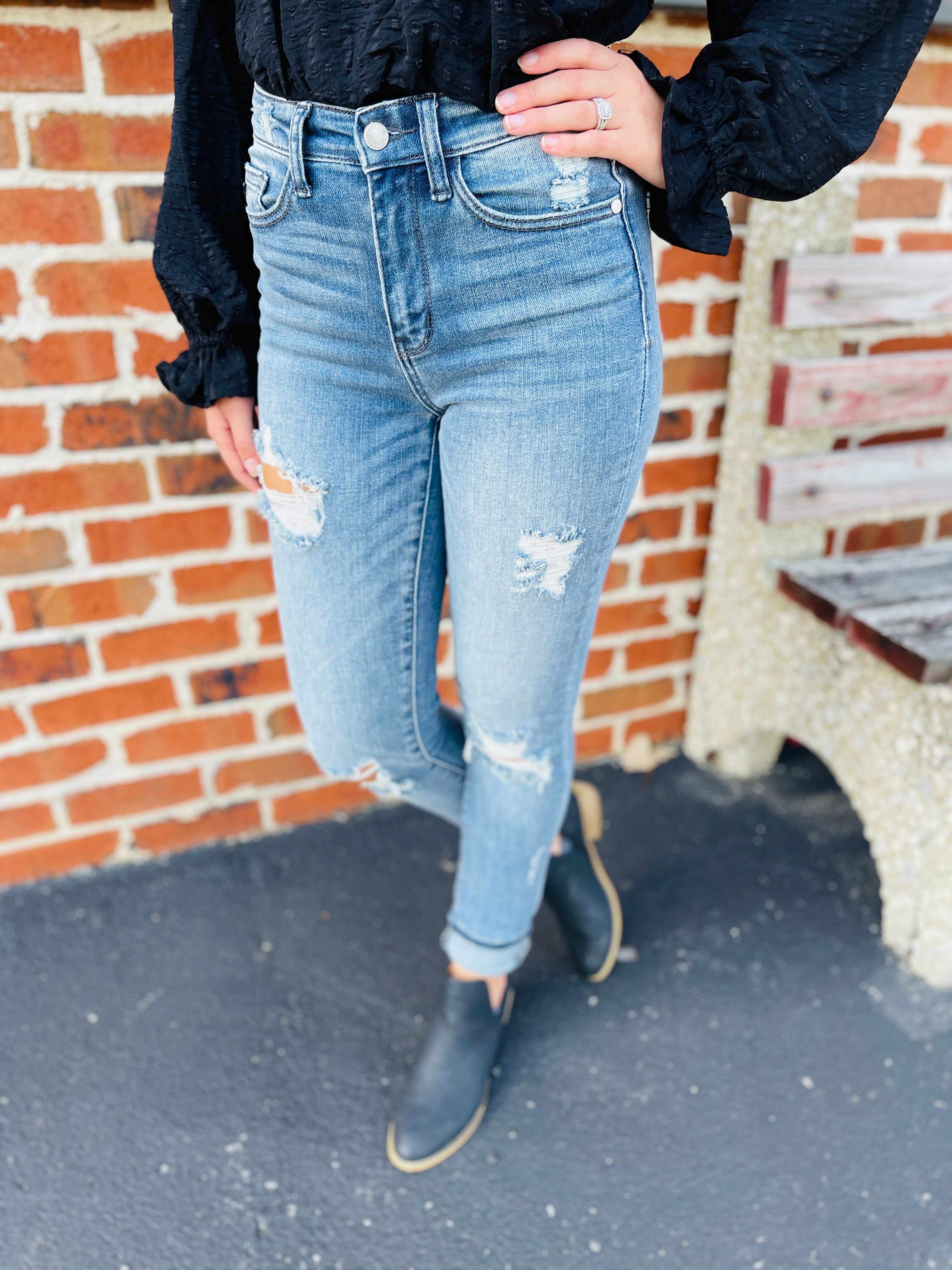 Plus/Reg Stand Tall 34 Inch Inseam Skinny Jeans