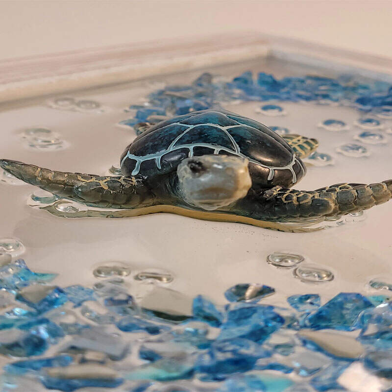 Blue Sea Turtle & Crushed Glass Wave Decor