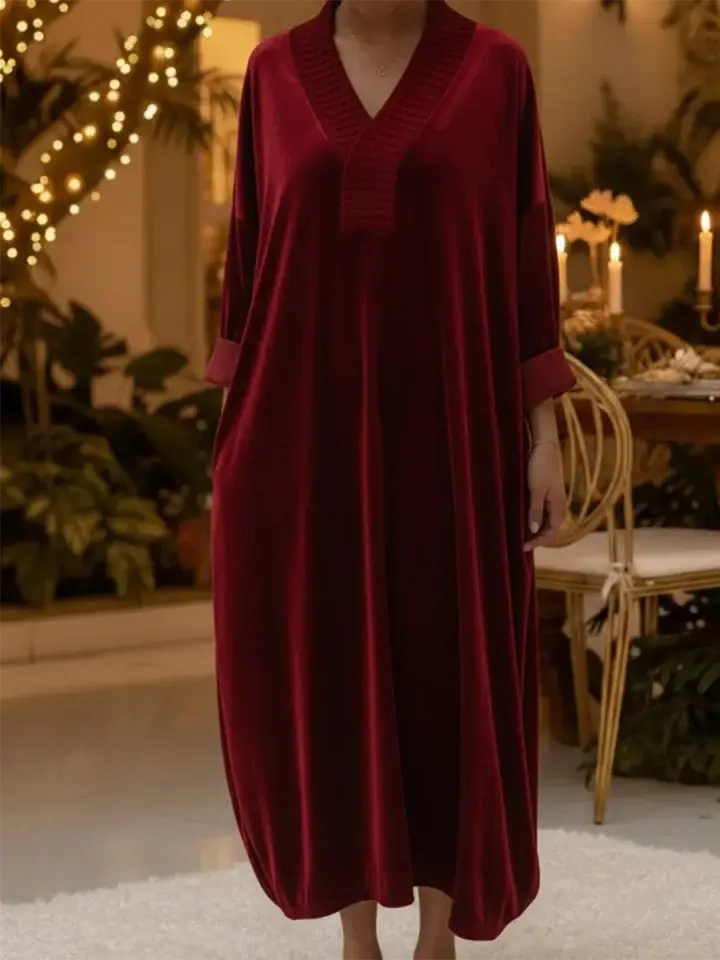 🔥Summer Arrivals🌟Elegant Christmas Party Loose V-neck Velvet Dress