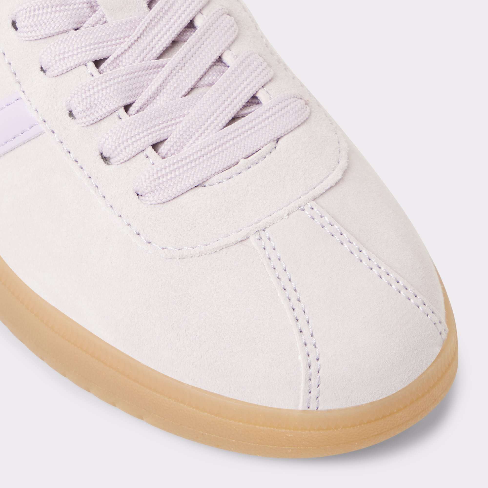 Chicsneaker