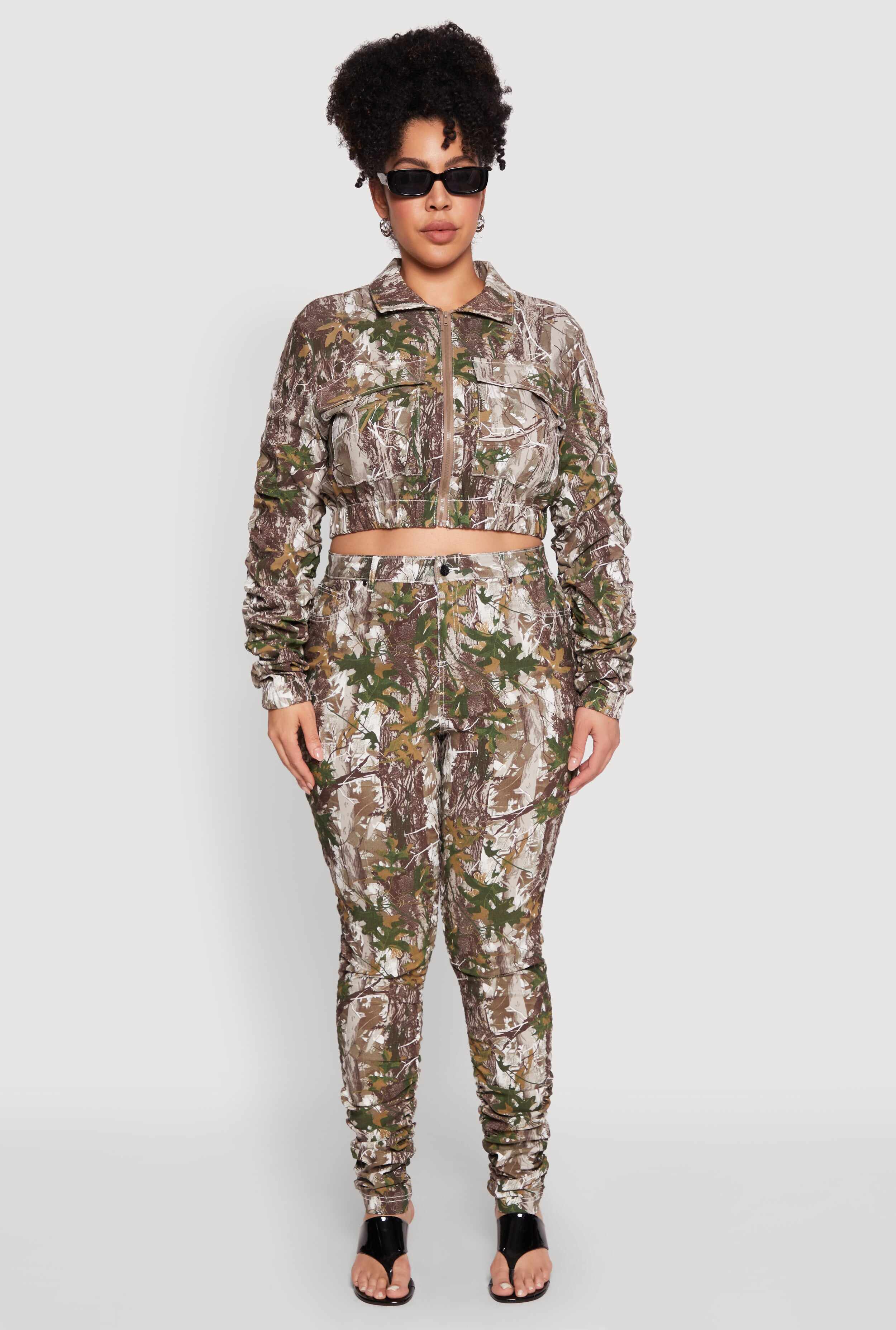 Plus Size Graphic Print Ruched Sleeve Cropped Jacket