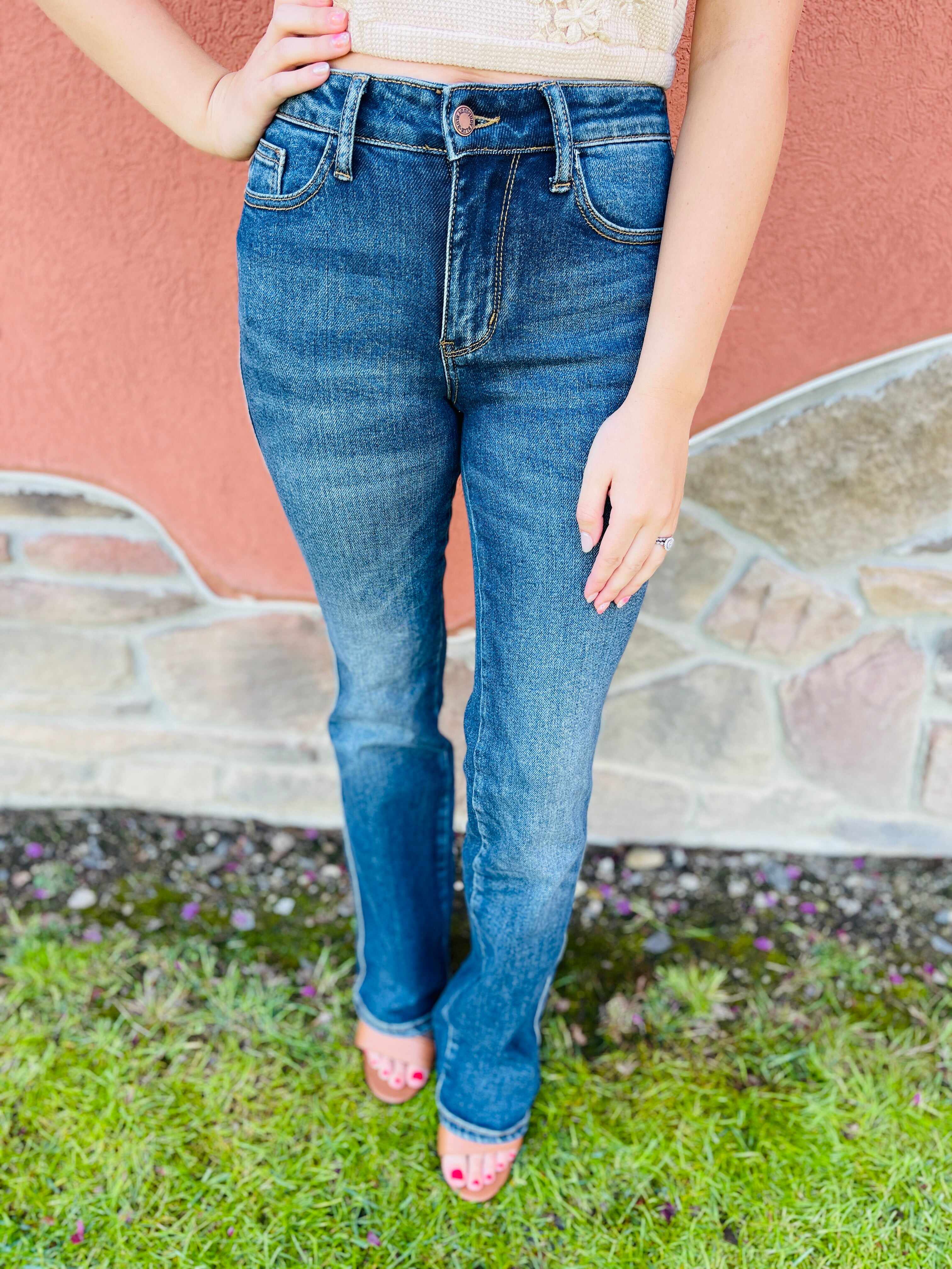 REG/CURVY Can't Compete Midrise Bootcut Jeans