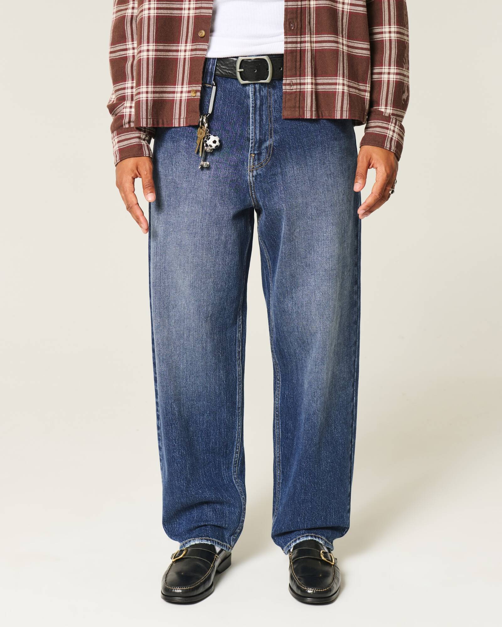 Medium Wash Skater Baggy Jeans