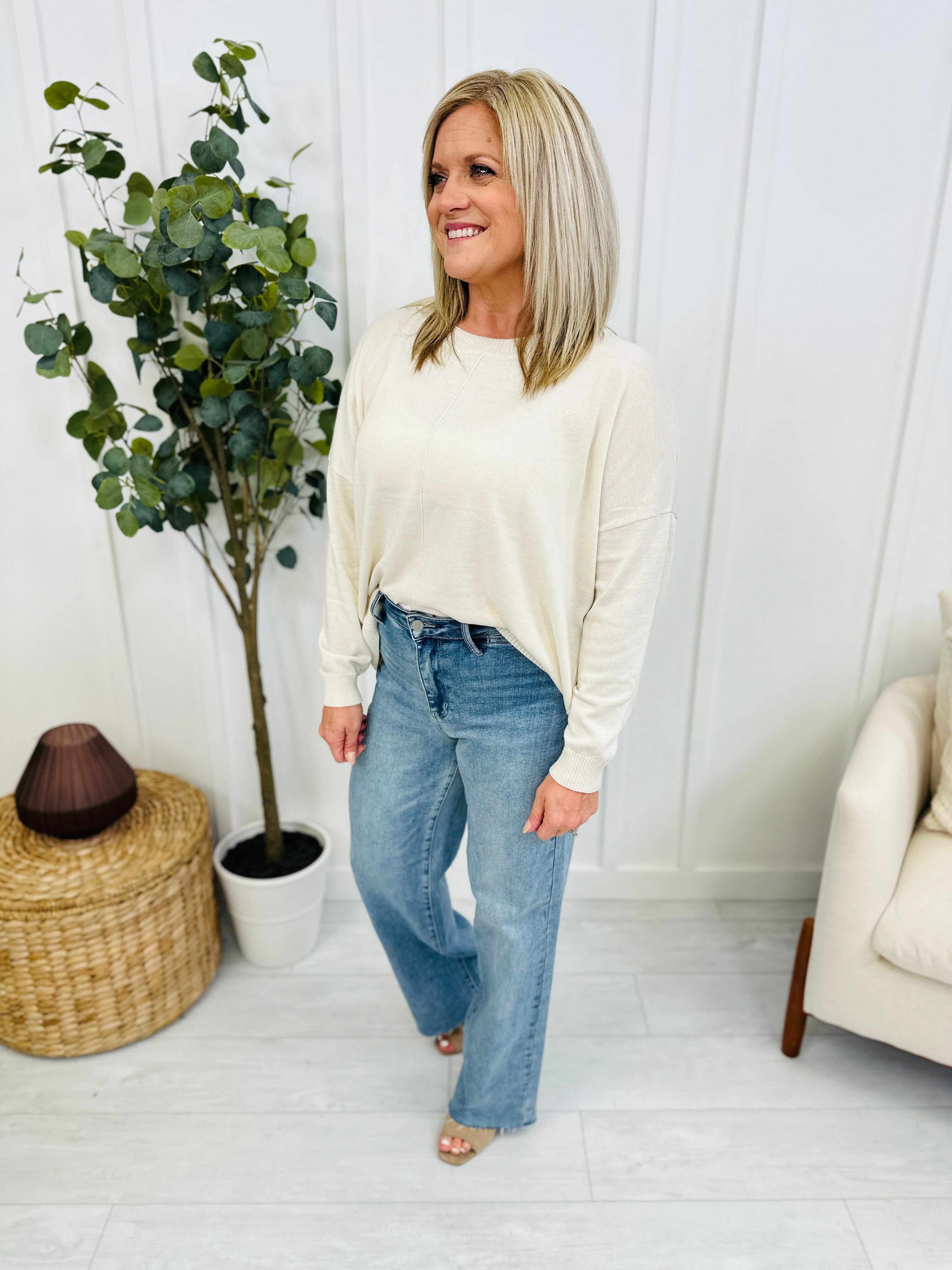 REG/CURVY Stand By Me Wide Leg Trouser Jeans