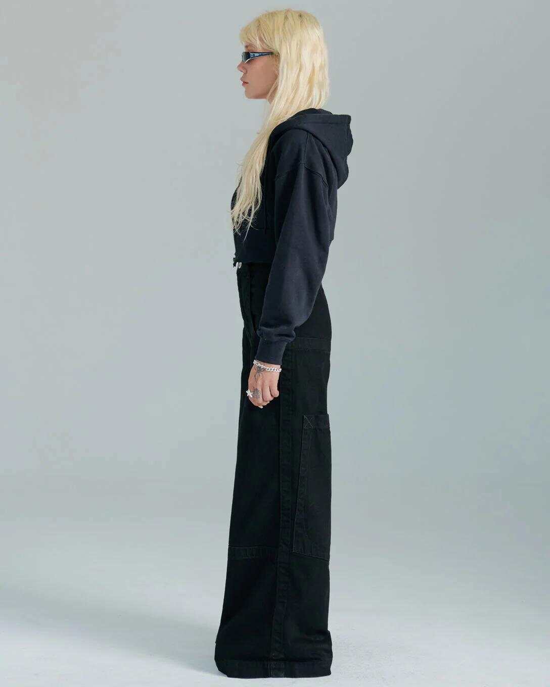 The Camilla Jeans. 27”. Jet Black.