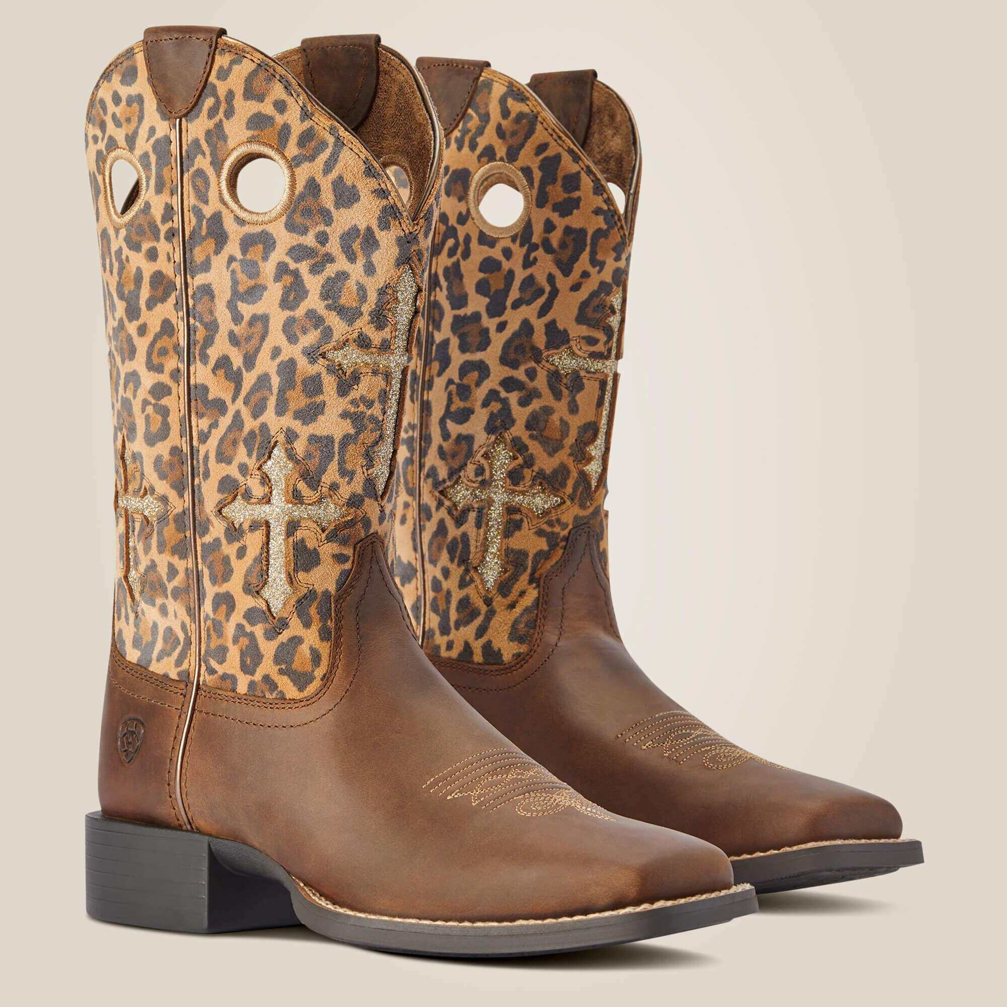 Round Up Crossroads Western Boot