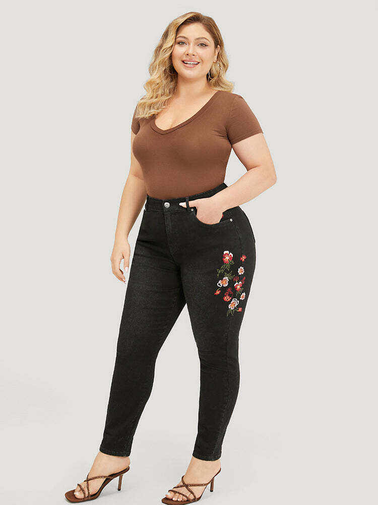 Very Stretchy High Rise Black Wash Floral Embroidered Jeans