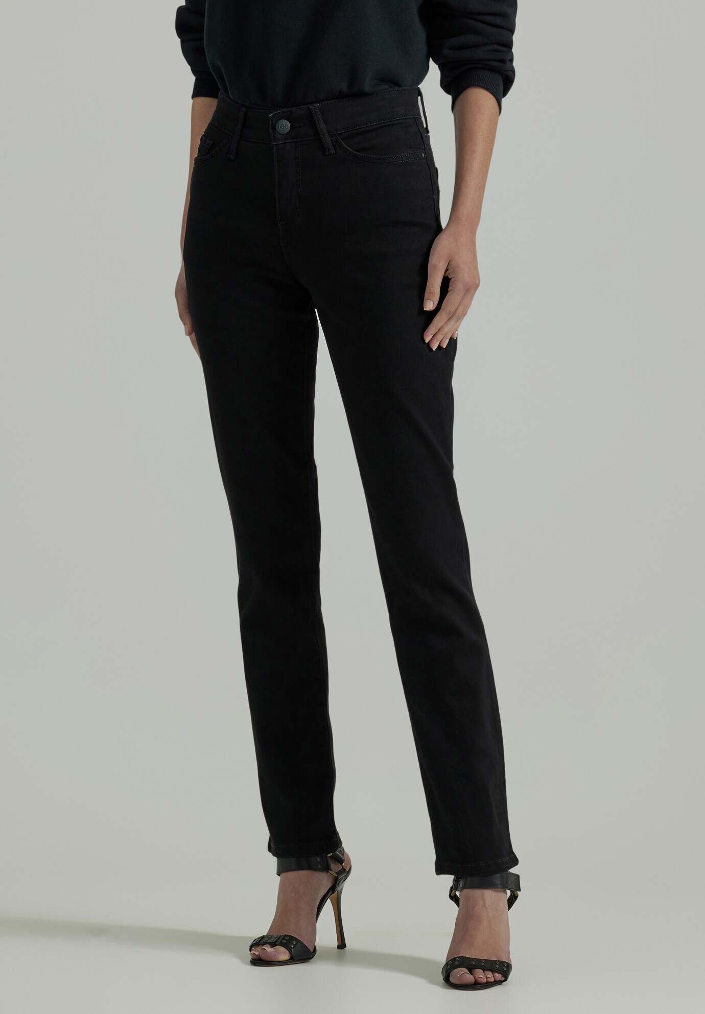 Ultra Lux Comfort With Flex Motion Stright Leg Jean Jean