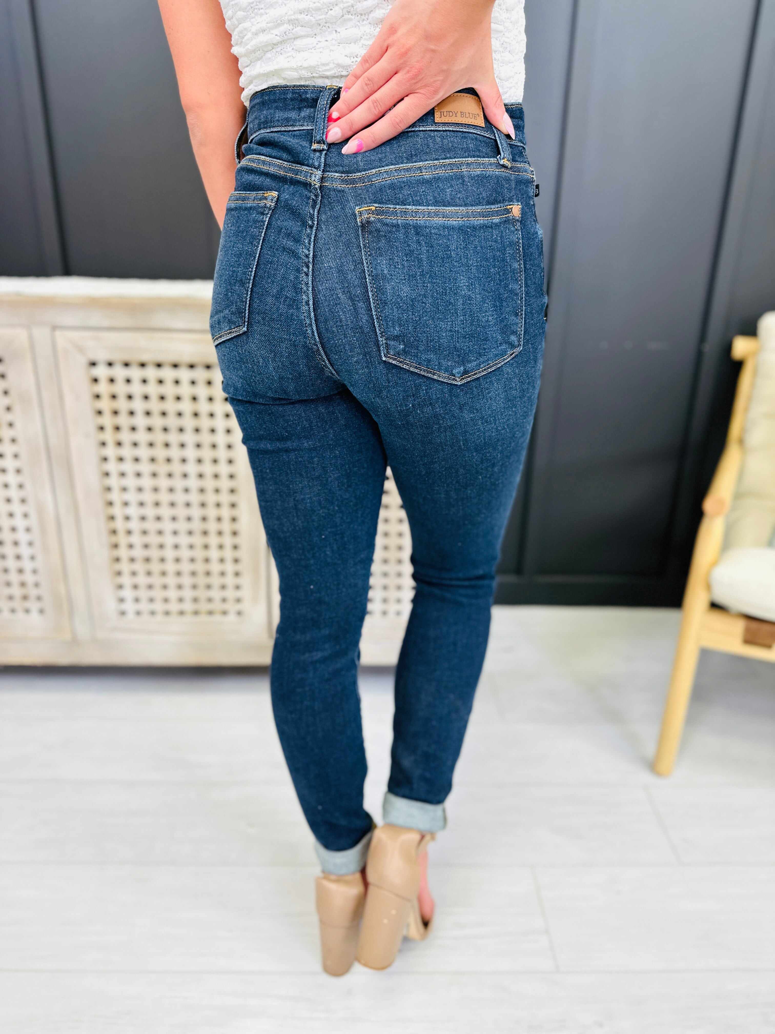 Restock! BEST SELLER! PLUS/REG The Holy Grail of Nondistressed Skinny Jeans