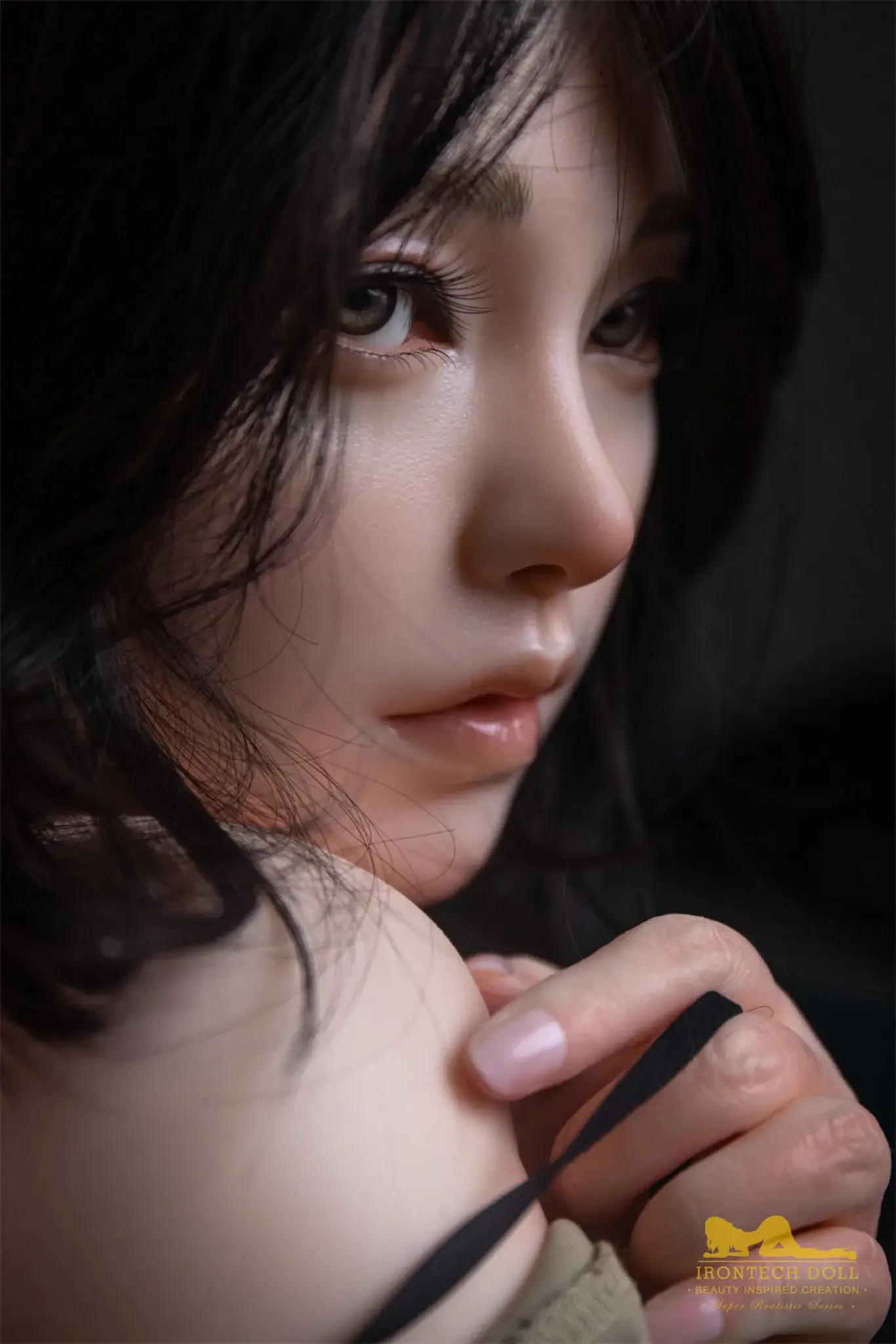 Eileen Brunette full Silicone IRONTECH Doll