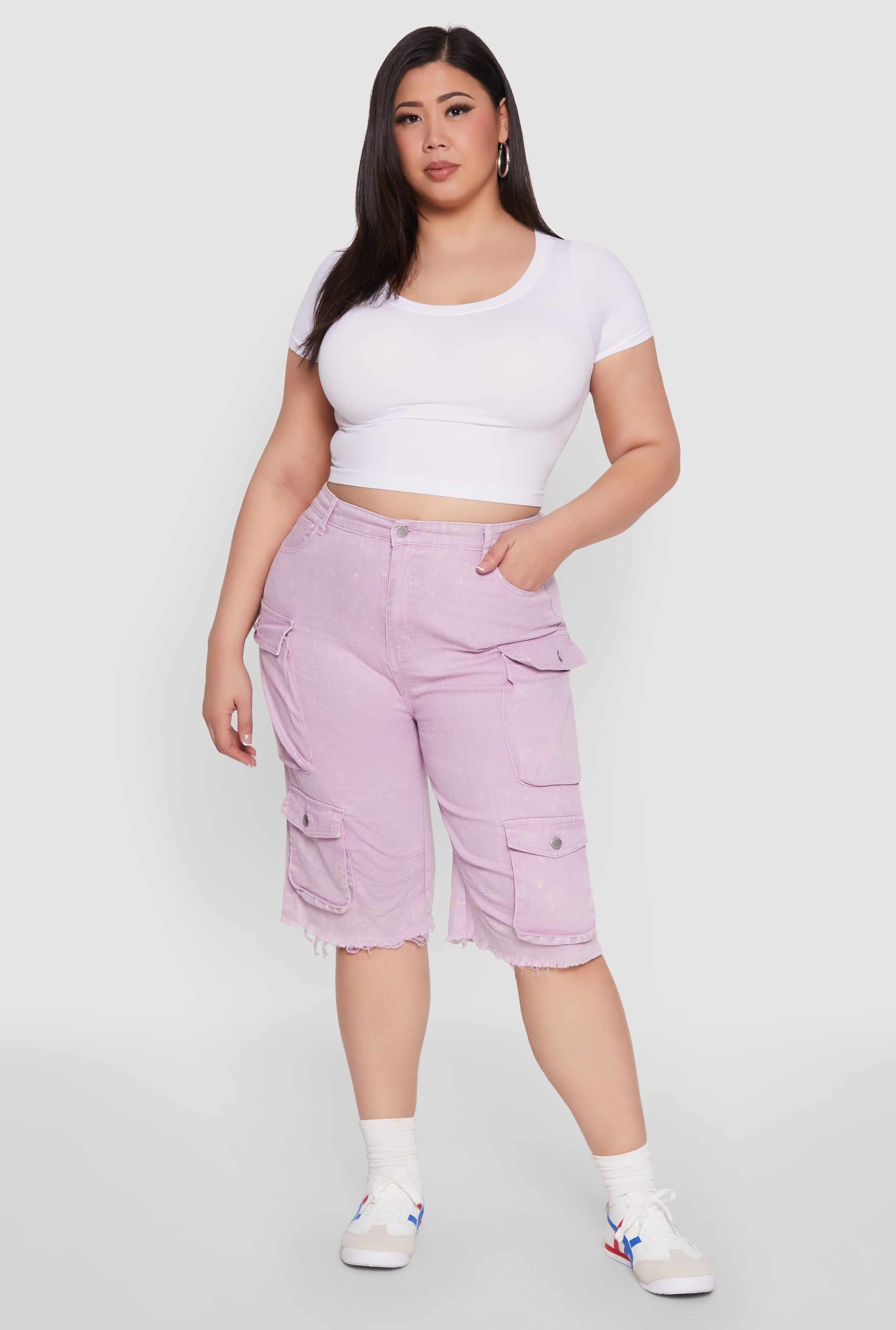 Plus Size Daisy Acid Wash Cargo Bermuda Shorts