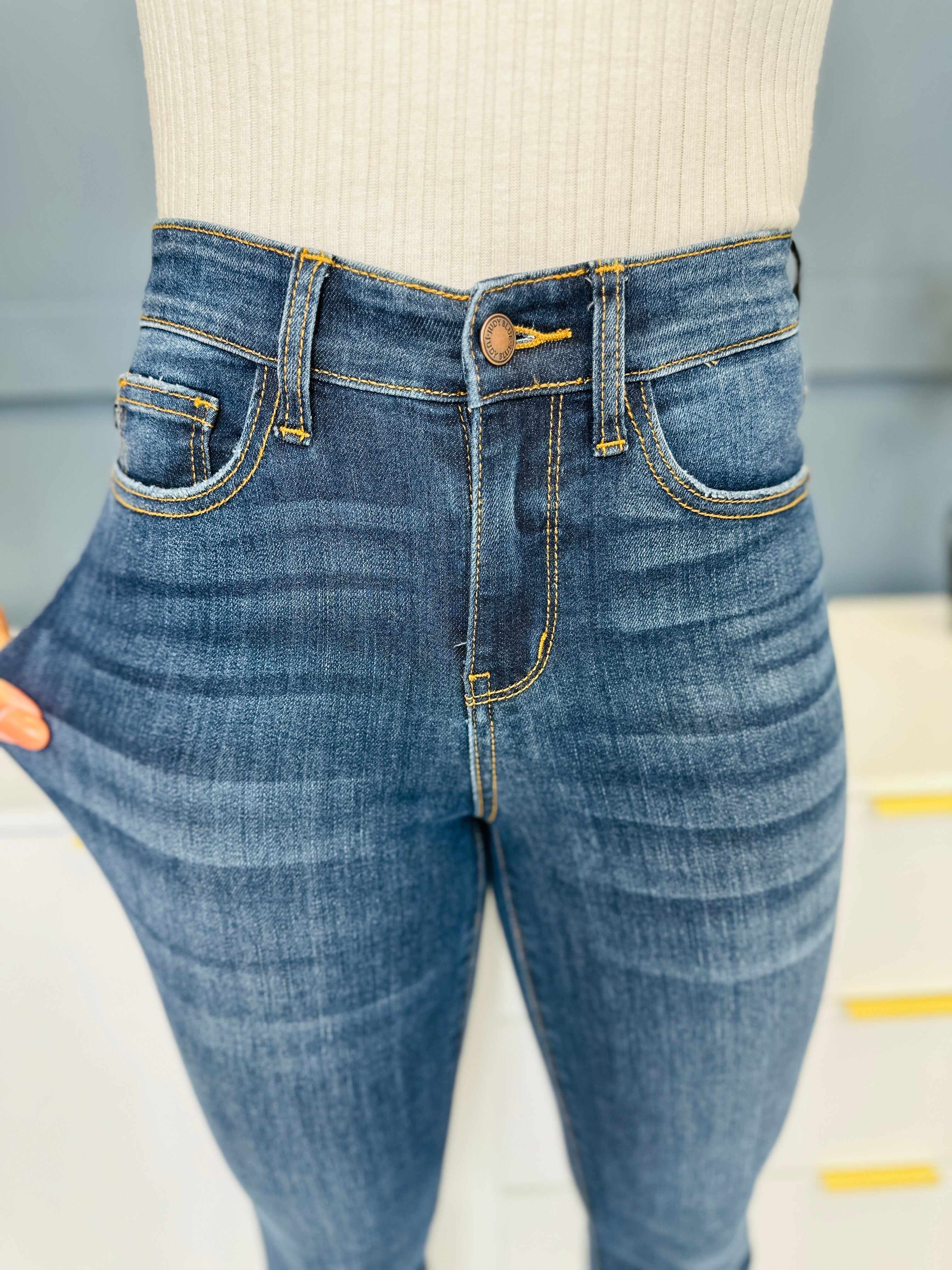 Reg/Curvy Blessed and NonDistressed Relaxed Fit Jeans