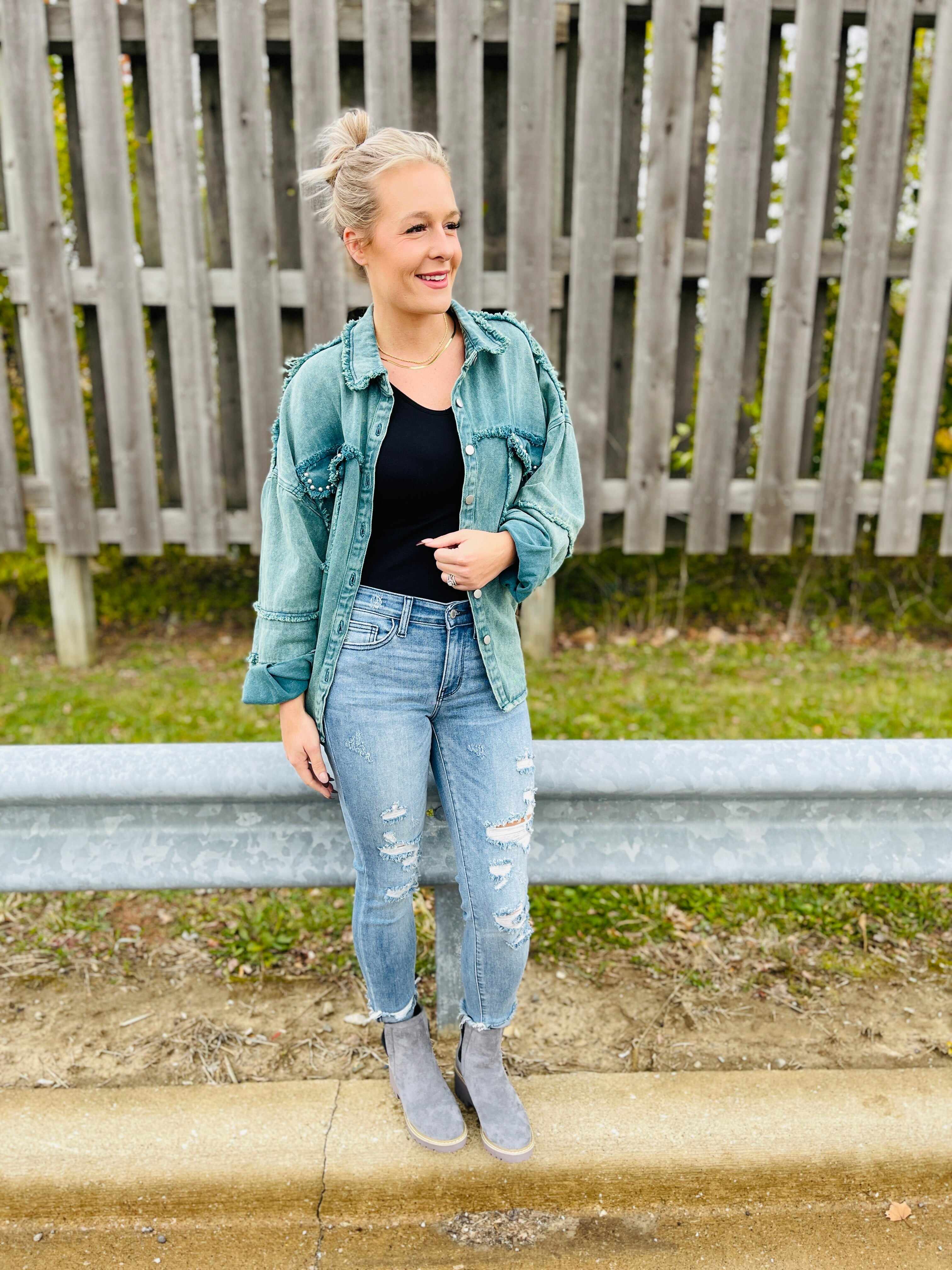 RESTOCK Plus/Reg Wildest Dreams Skinny Jeans
