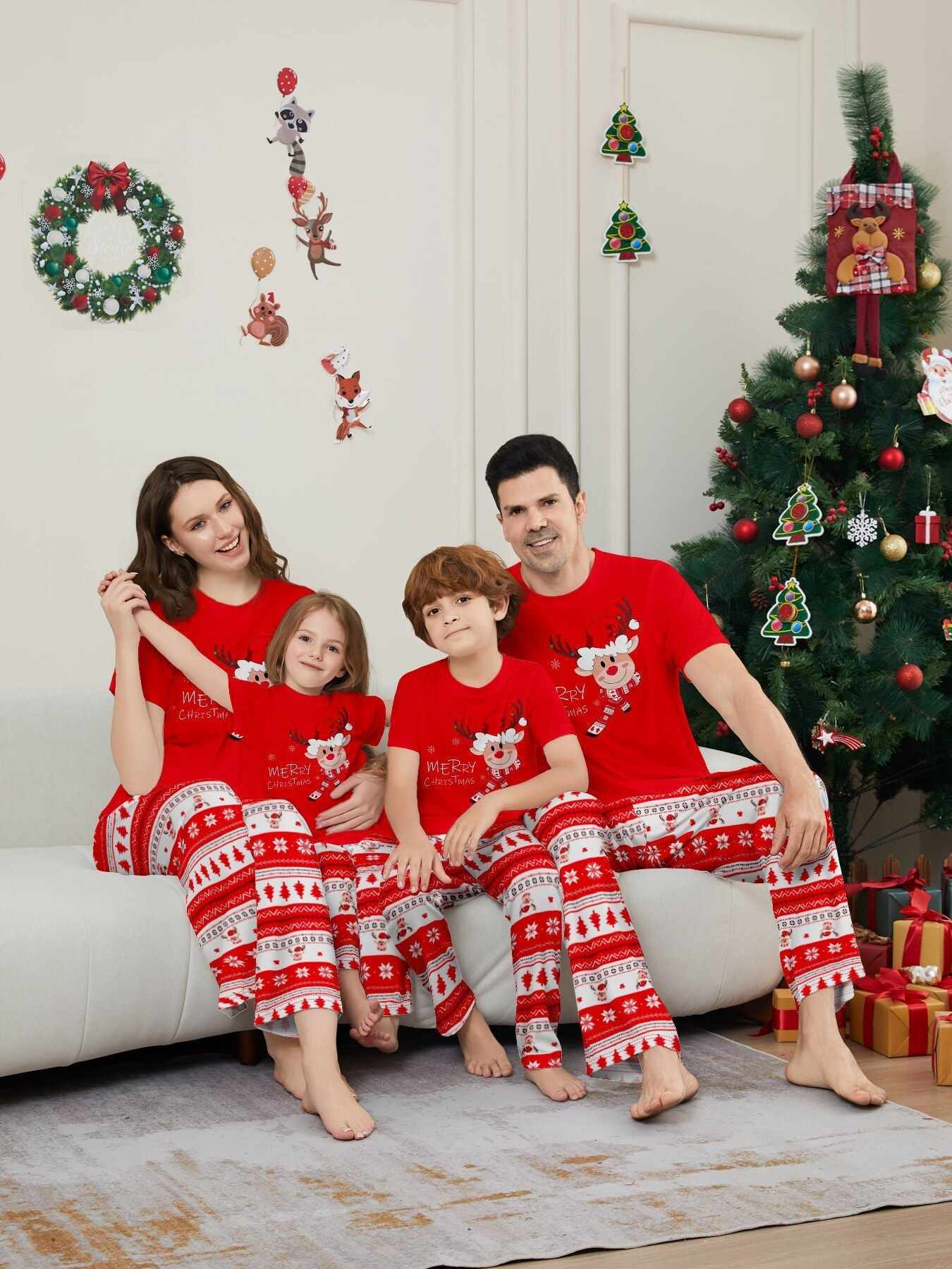 Fawn Printed Short Sleeve Family Matching Christmas Pajamas Sets