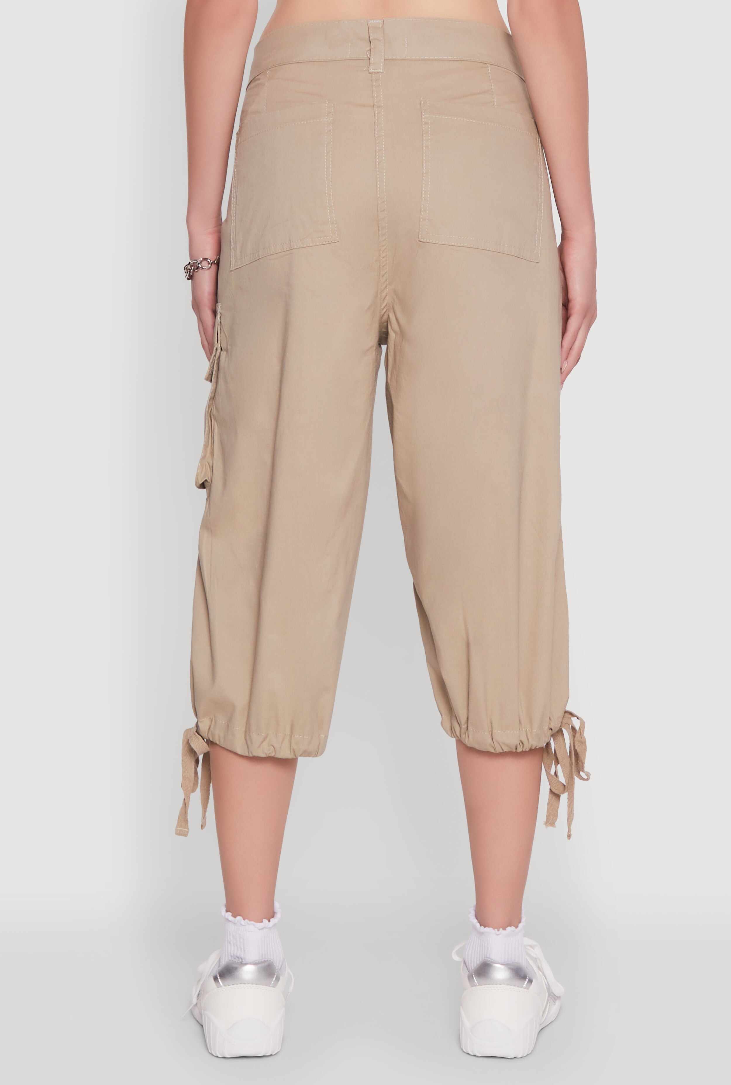 Trendy Cargo Pocket Drawstring Hem Capris Pants
