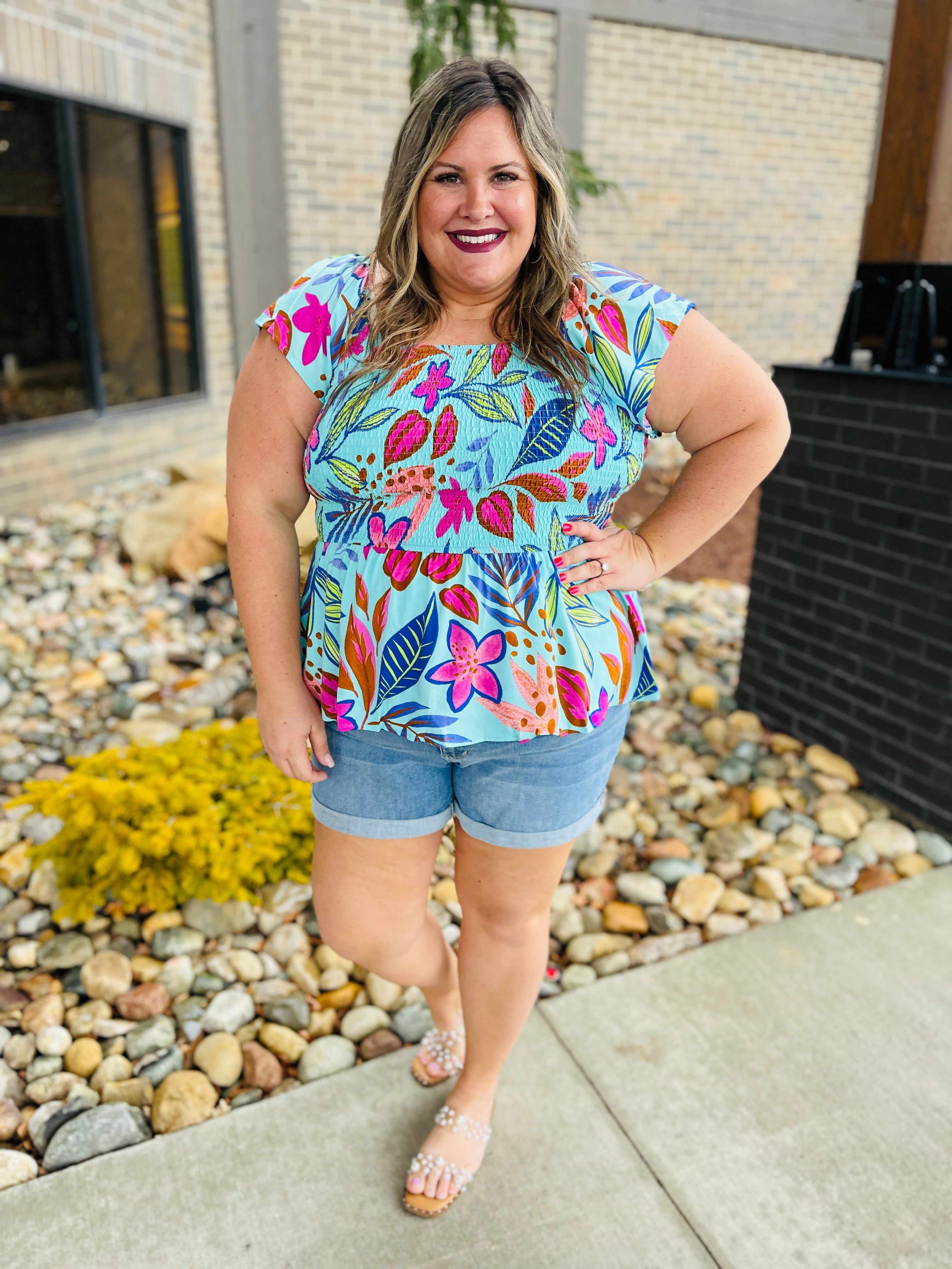 RESTOCK! Best Selling REG/CURVY Off The Cuff Shorts