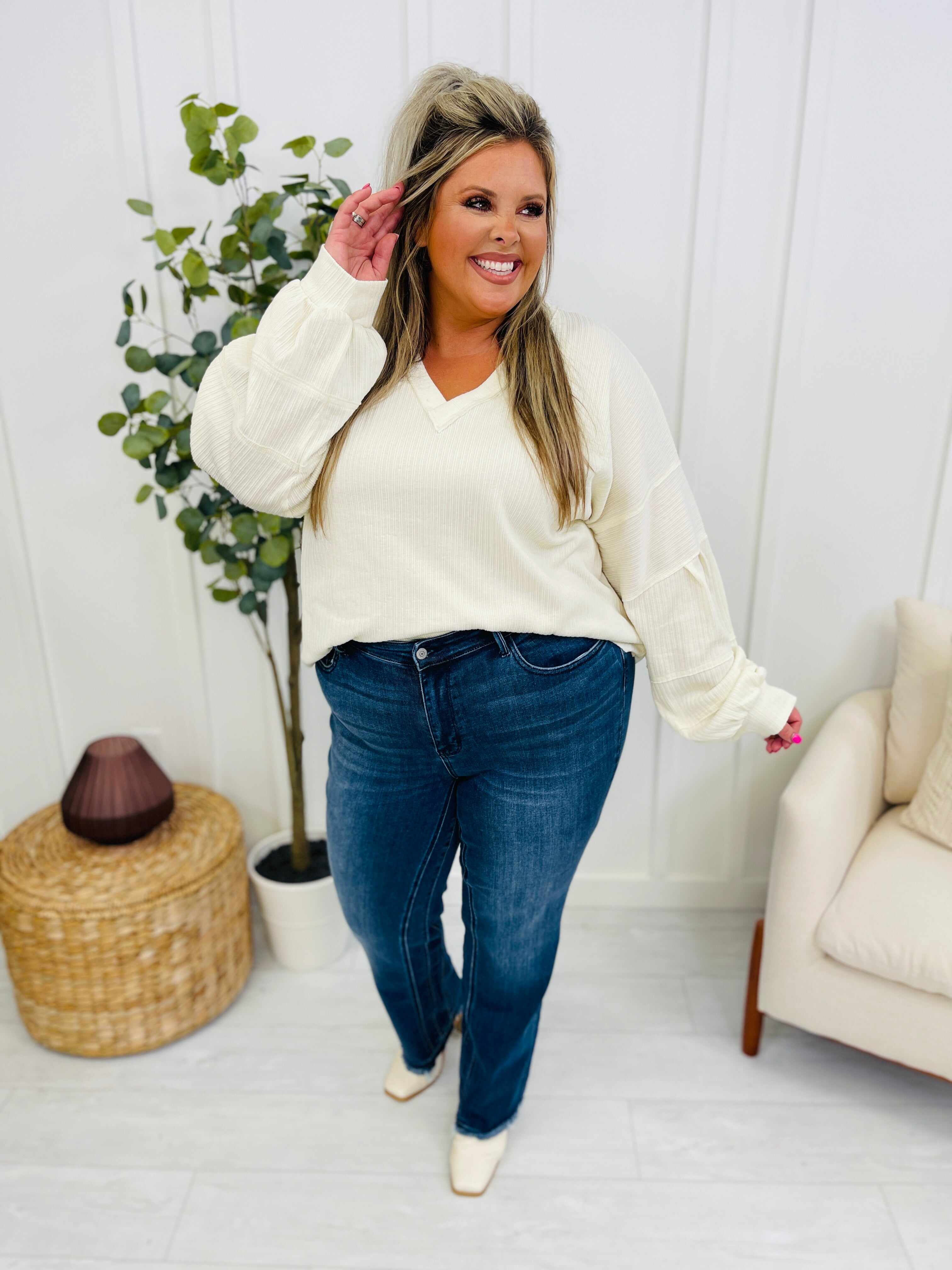 REG/CURVY Straight With You Straight Leg Jeans