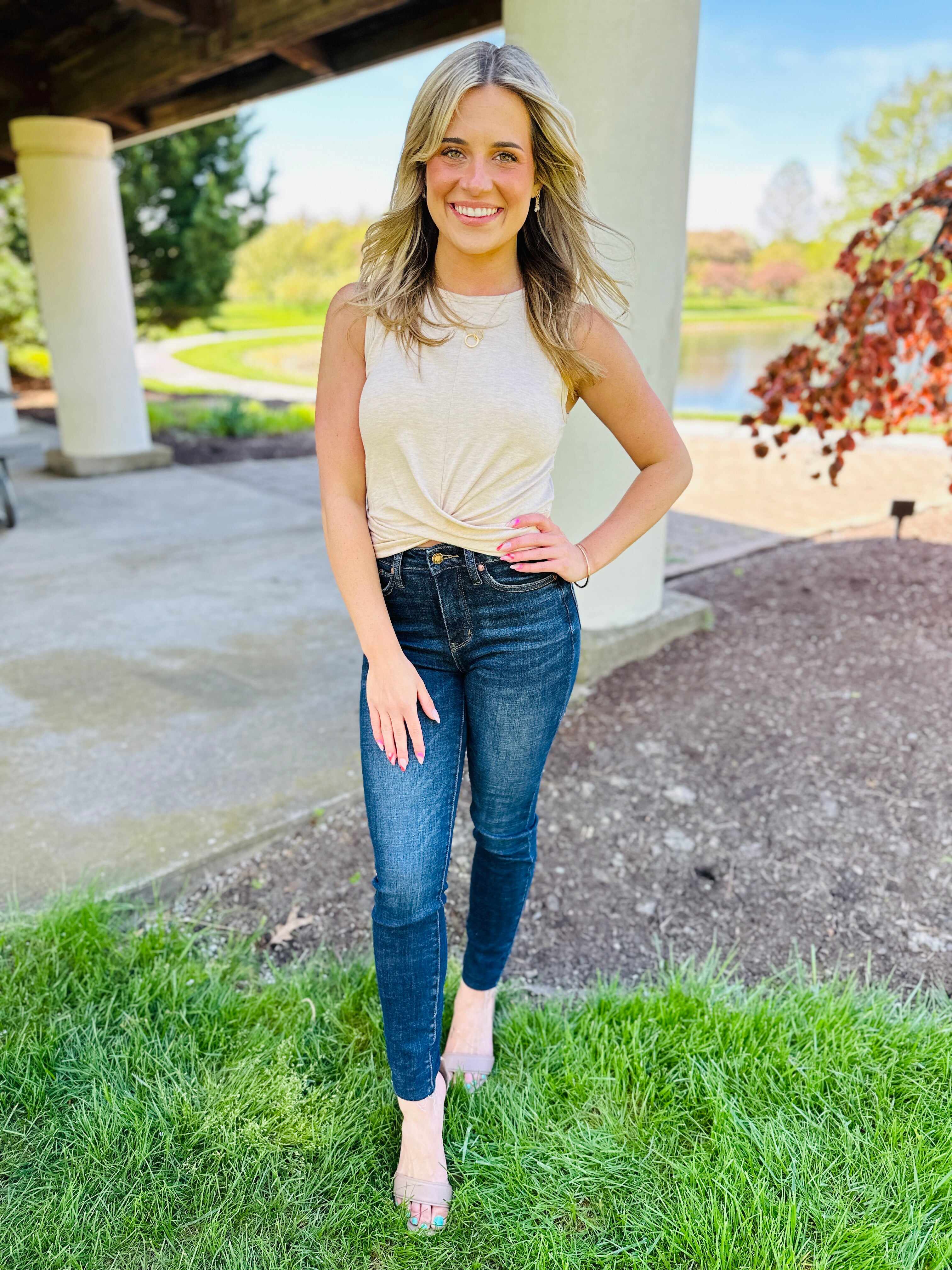 MARKDOWNS! Tummy Control and Butt Lifting Skinny Jeans in Reg/Curvy The Trifecta Fourth Restock!