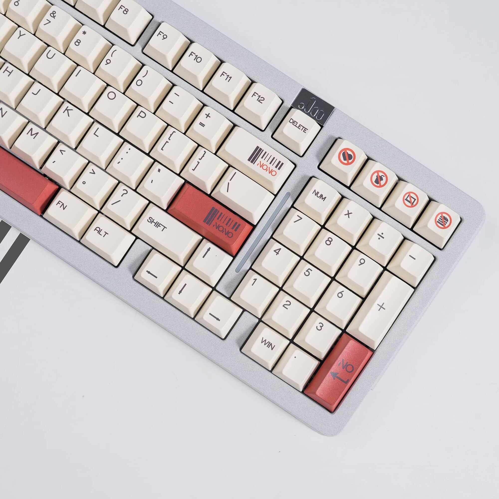 NONO No one Cherry profile keycaps set