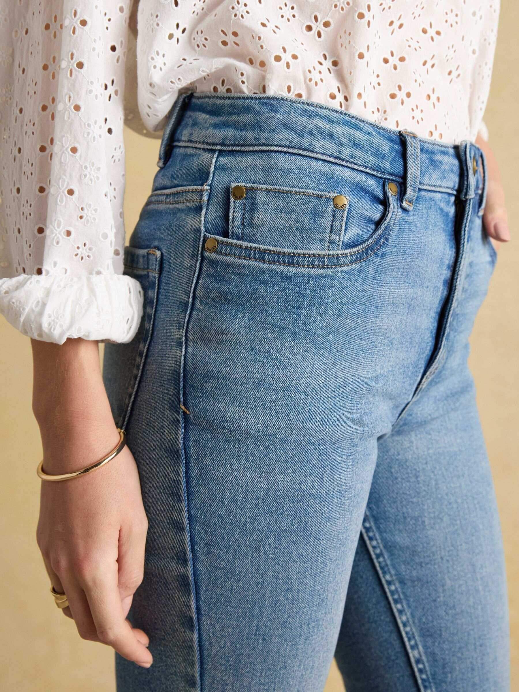 White Skinny Fit Mid Rise Jeans