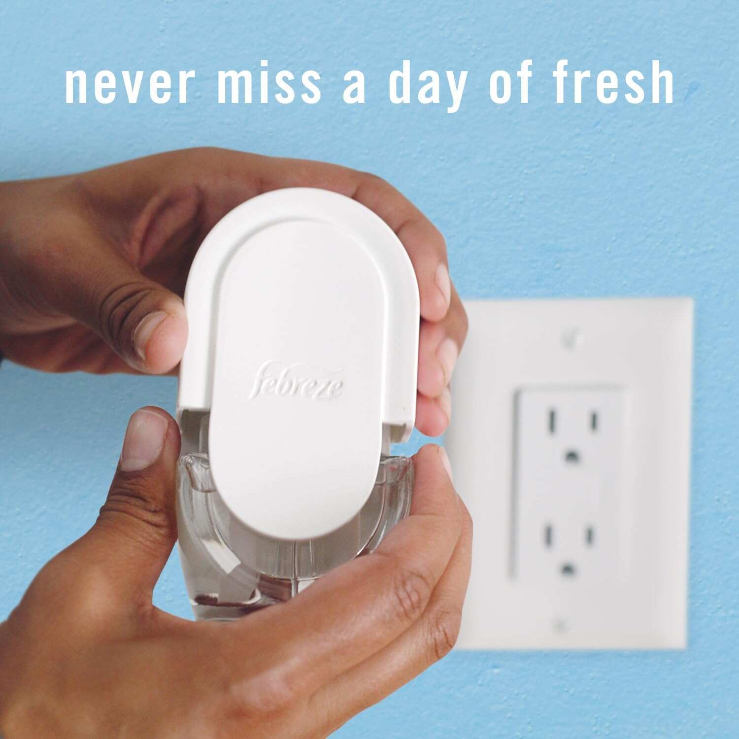 Febreze Odor-Fighting Fade Defy PLUG Air Freshener, Mountain, Ocean, Amber, (3) .87 fl. oz. Oil Refills