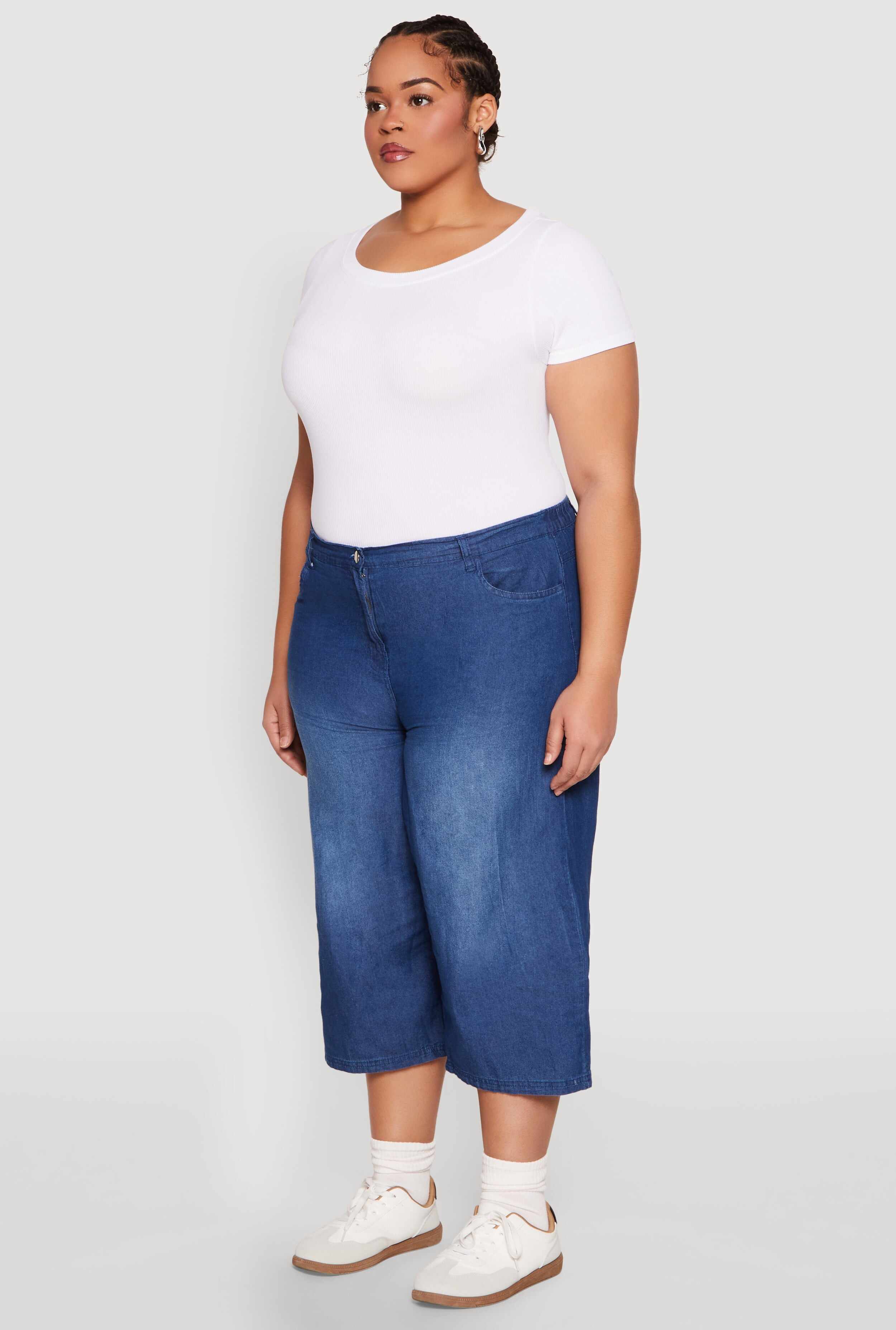 Plus Size Chambray Wide Leg Capri Pants