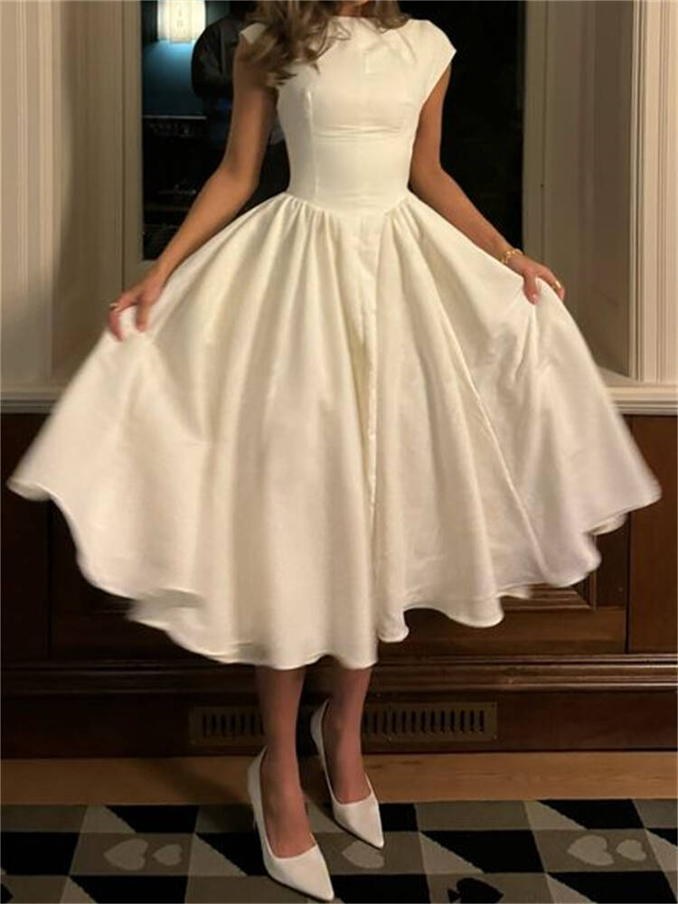 Classy Wide Skirted White Graduation Dress