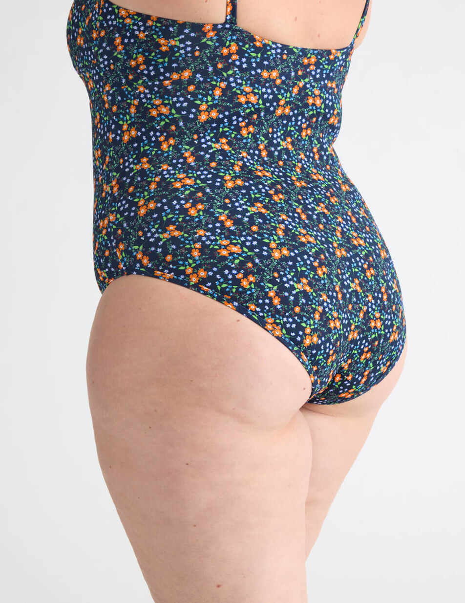 Leakproof Deep V One Piece Swimsuit