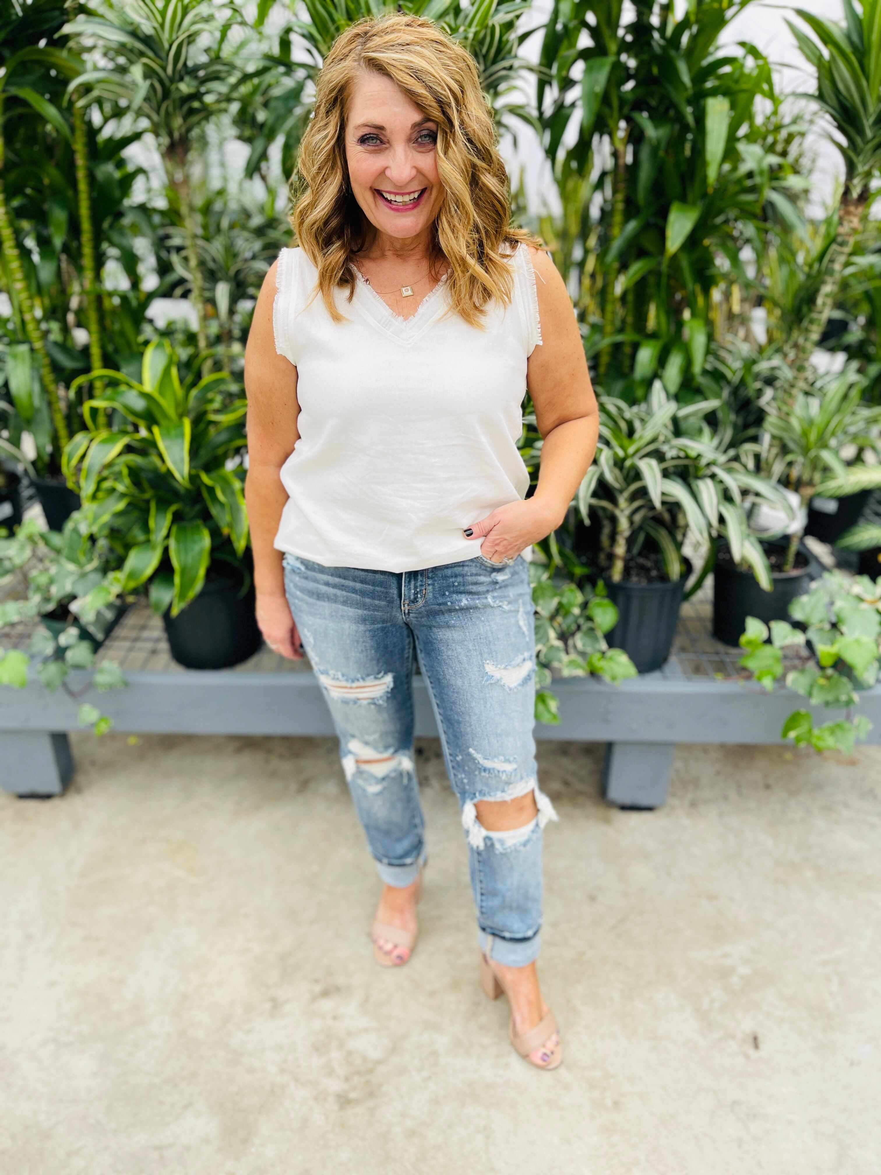 Restock! REG/CURVY Somewhere On a Bleach Mid Rise Boyfriend Jeans