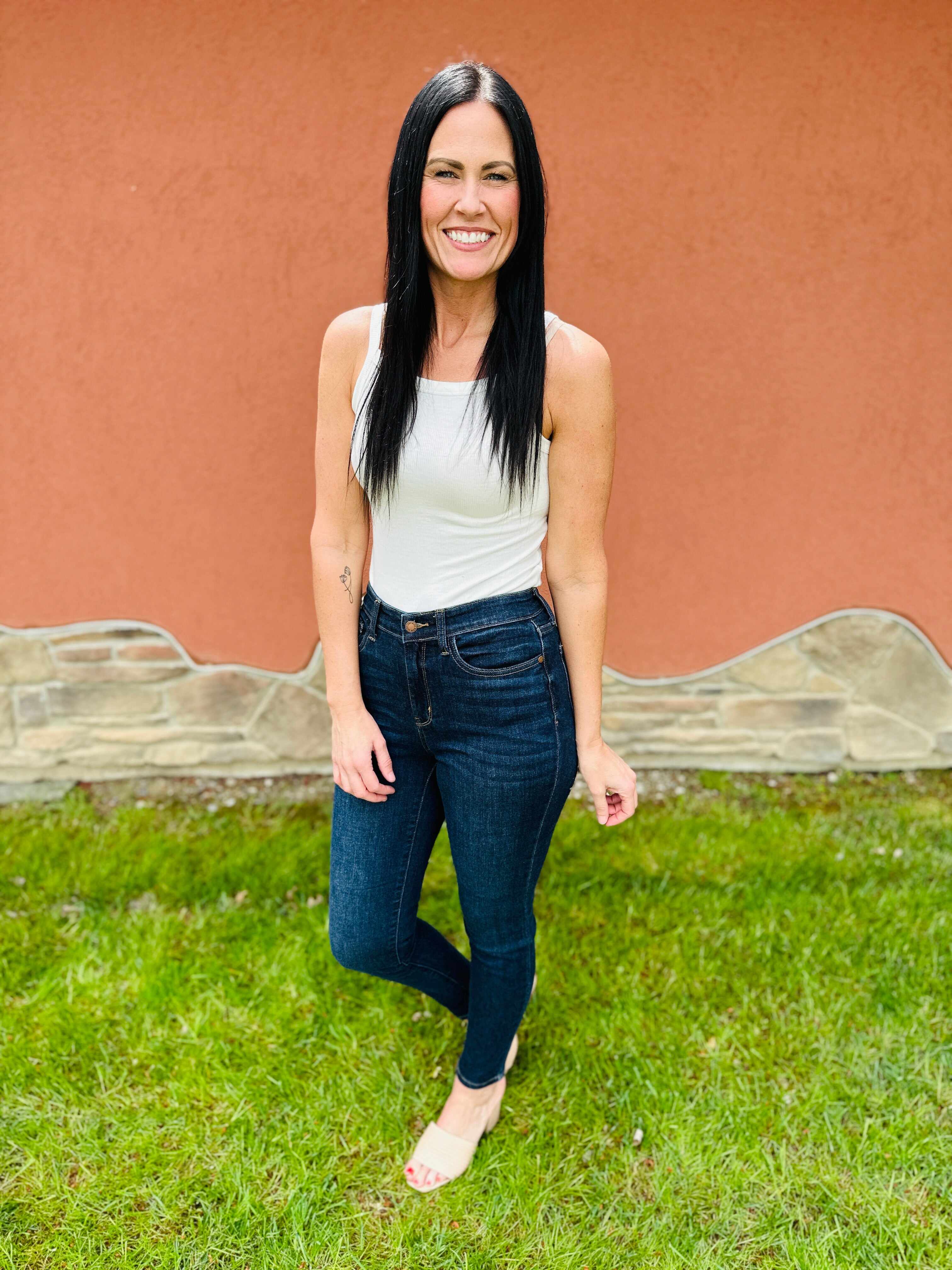 Restock! BEST SELLER! PLUS/REG The Holy Grail of Nondistressed Skinny Jeans