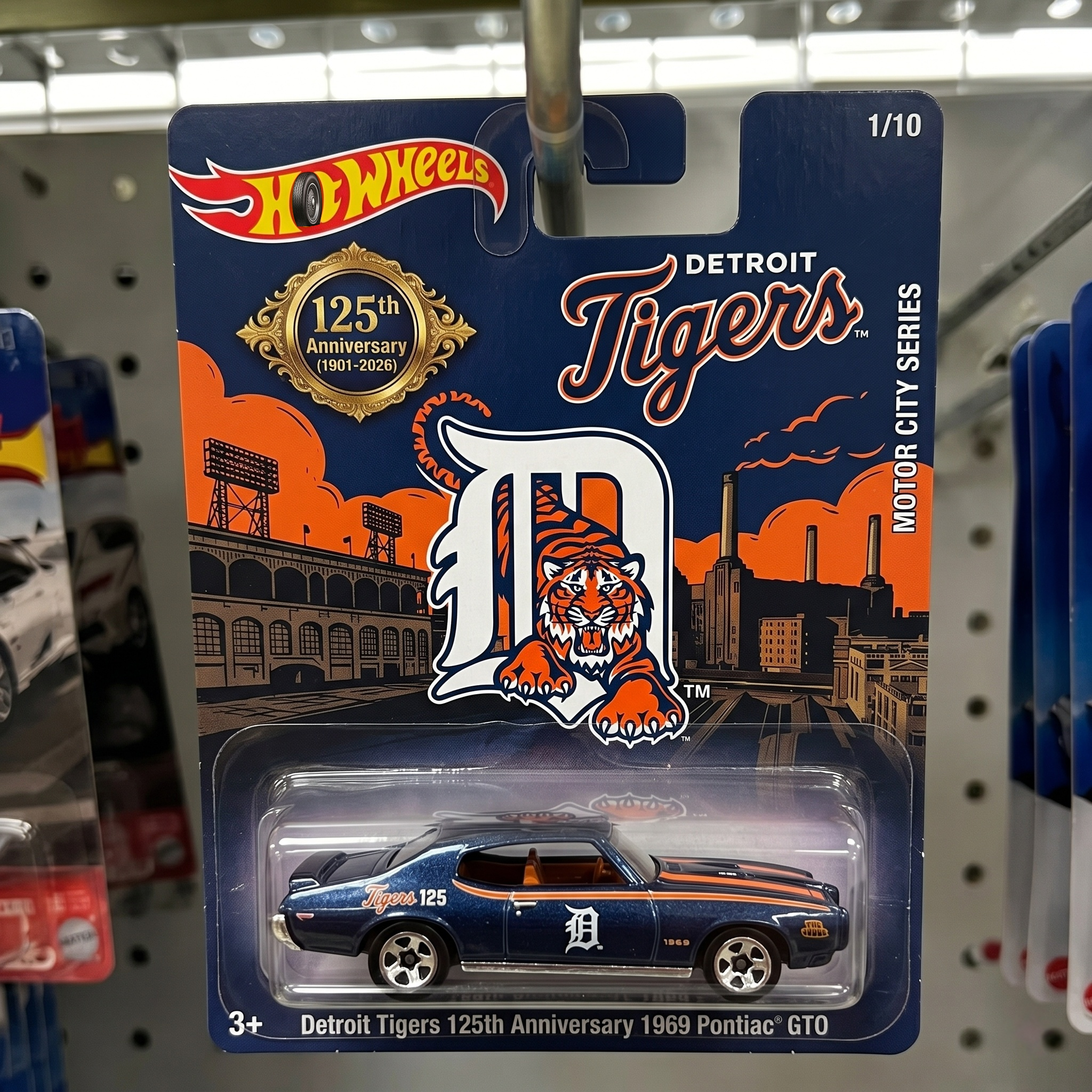Detroit Tigers 125th Anniversary Hot Wheels Vintage 1969 Pontiac GTO Model