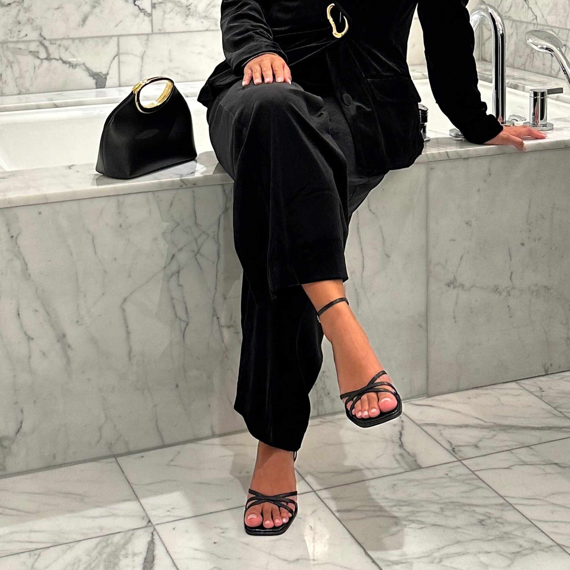 MANJI HEELS MIDNIGHT PATENT LEATHER