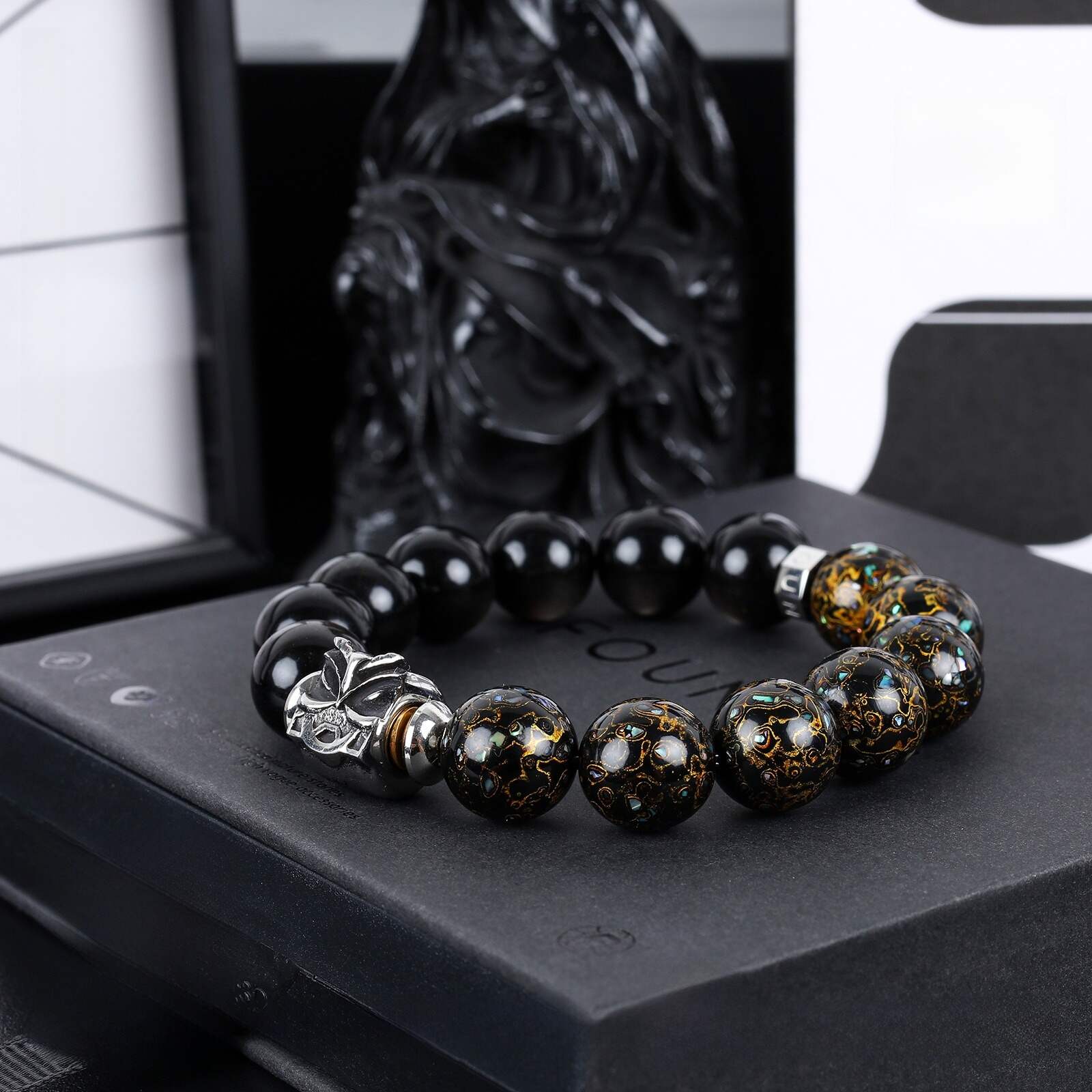 Pixiu Silver Obsidian Wealth-Attracting and Good Luck Lacquer Bead Bracelet