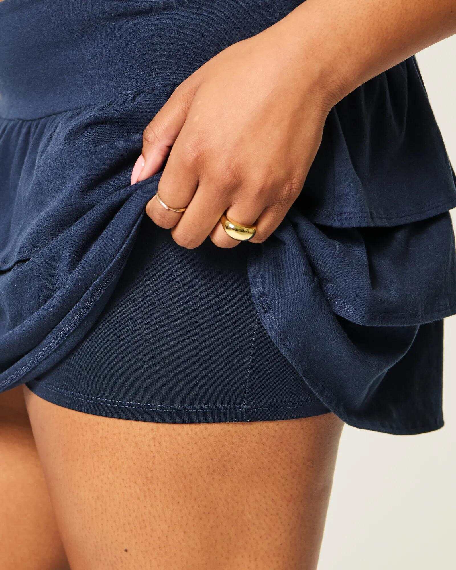 Ruffle Knit Mini Skort