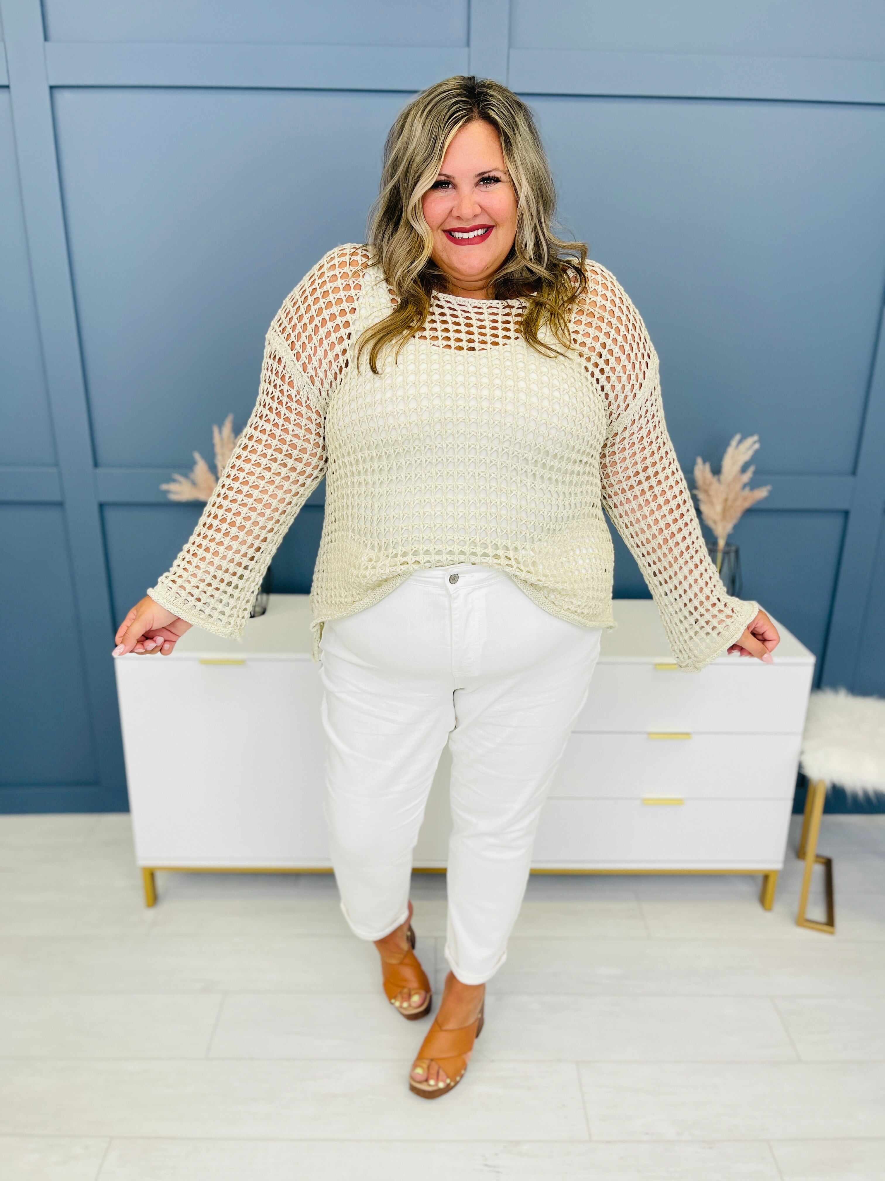 REG/CURVY Perfect Match White Double Cuff Boyfriend Jeans