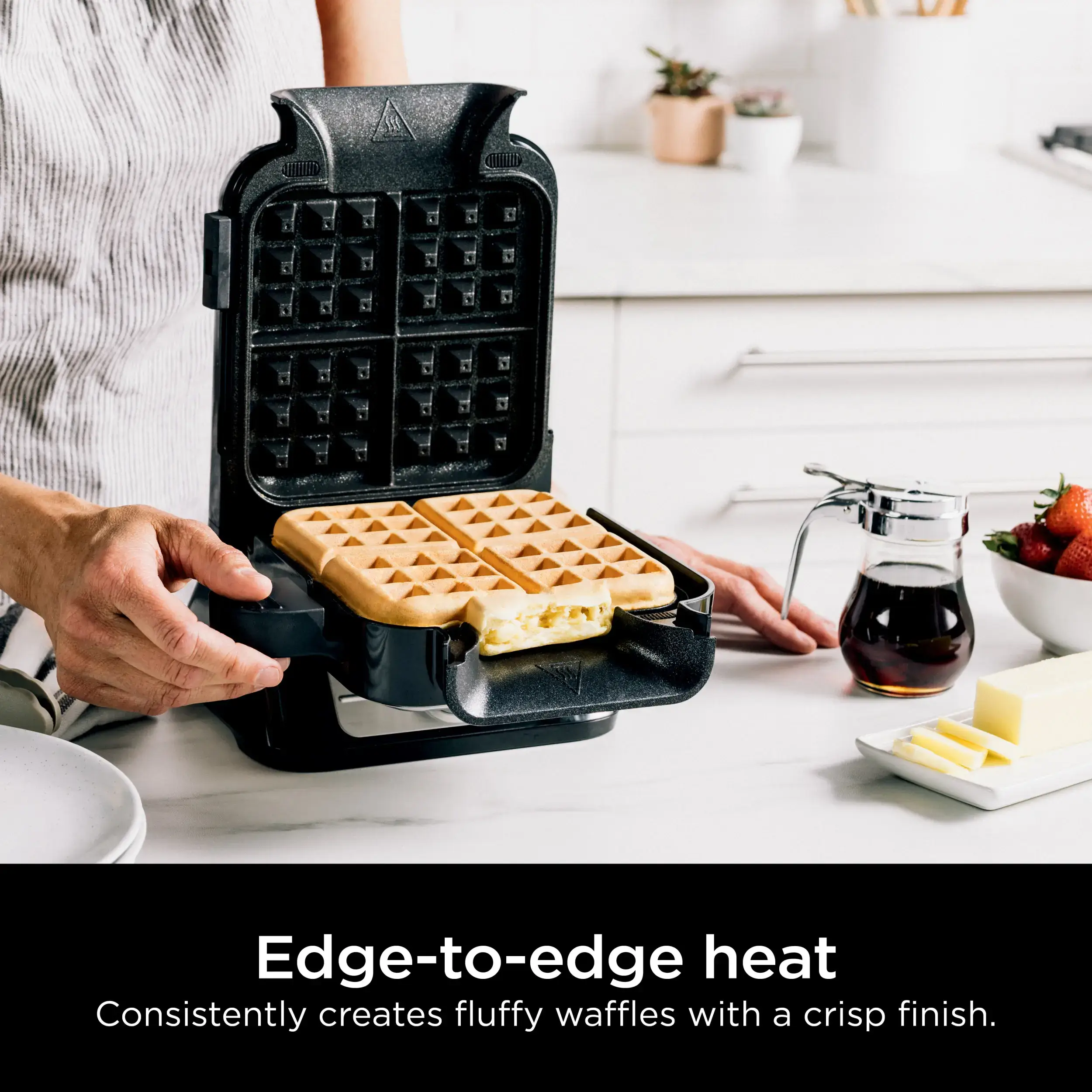 Belgian Waffle Maker PRO NeverStick - BW1001