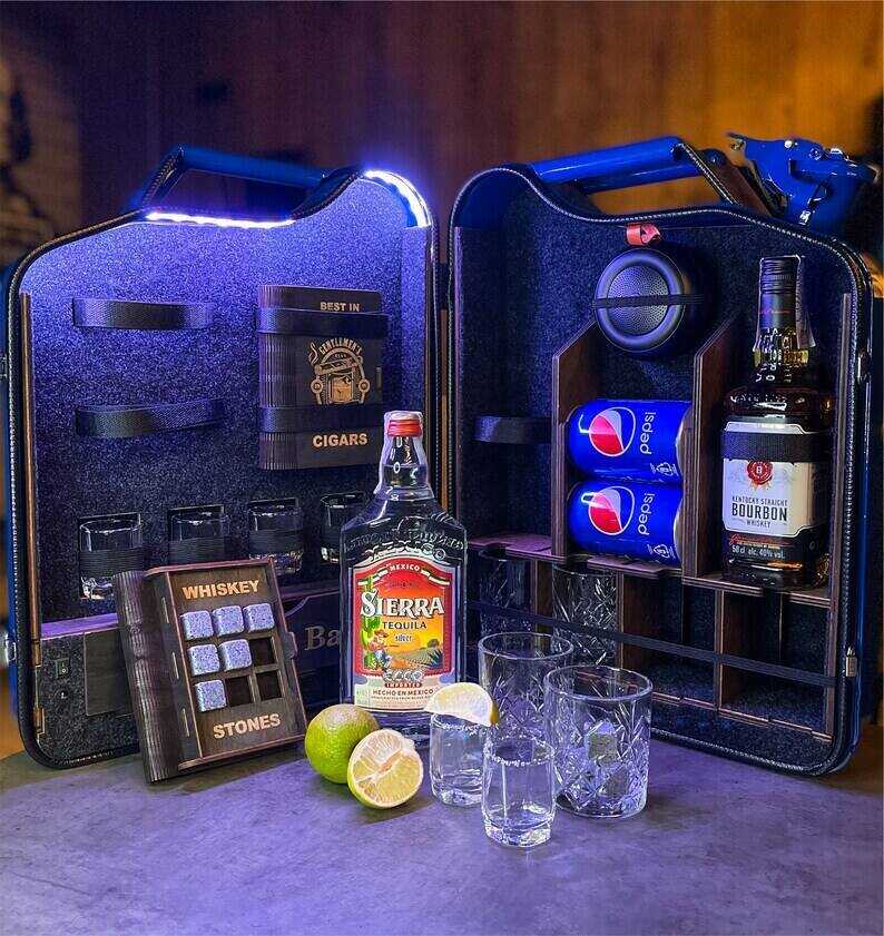 20 L Christmas or New Year Gift Jerry Can Mini Bar, With Bluetooth Speaker, Home Mini Bar, Handmade Bar, Gift For Him, Custom Fuel Bar