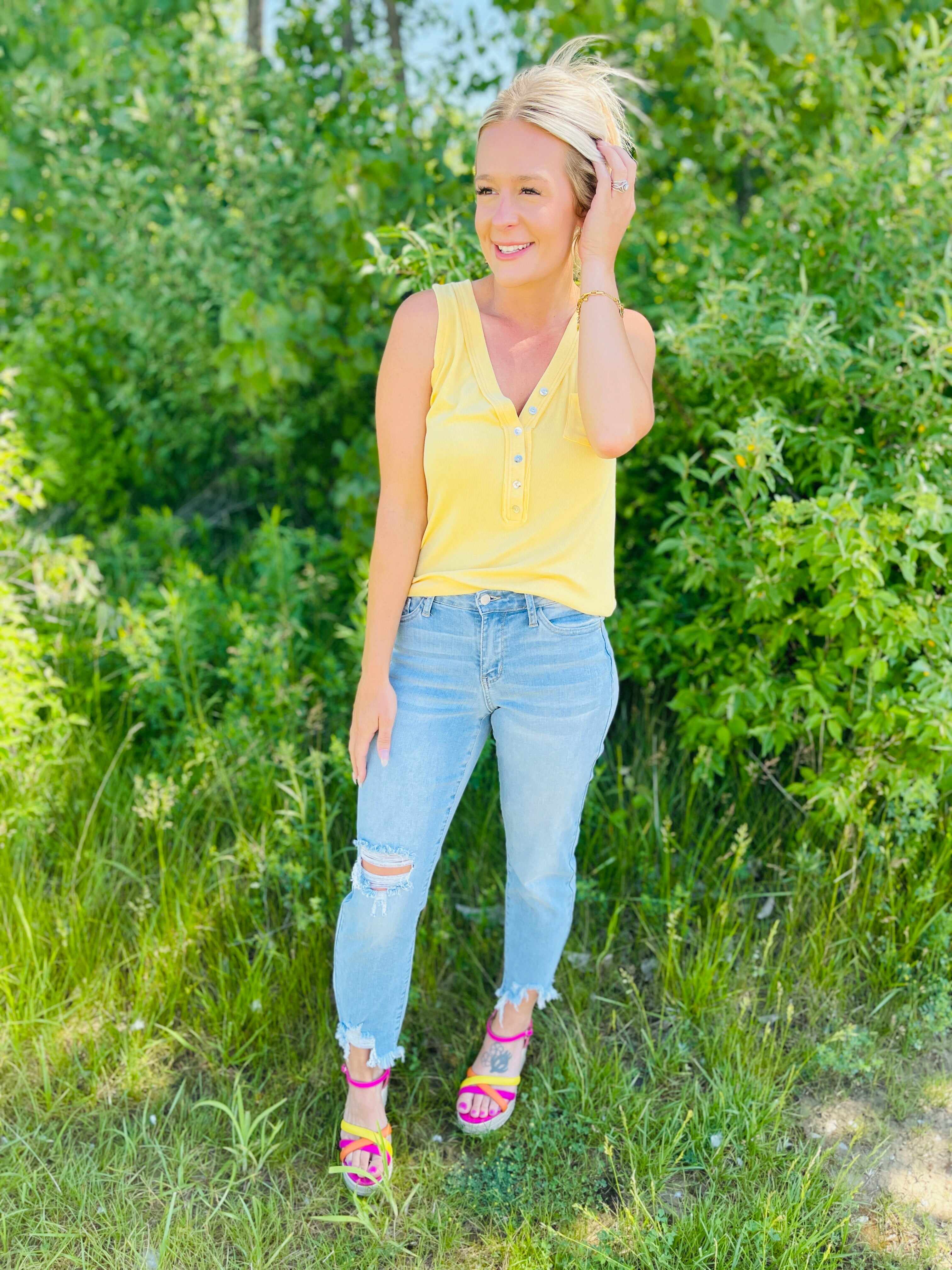 PLUS/REG Lighten Up Boyfriend Jeans
