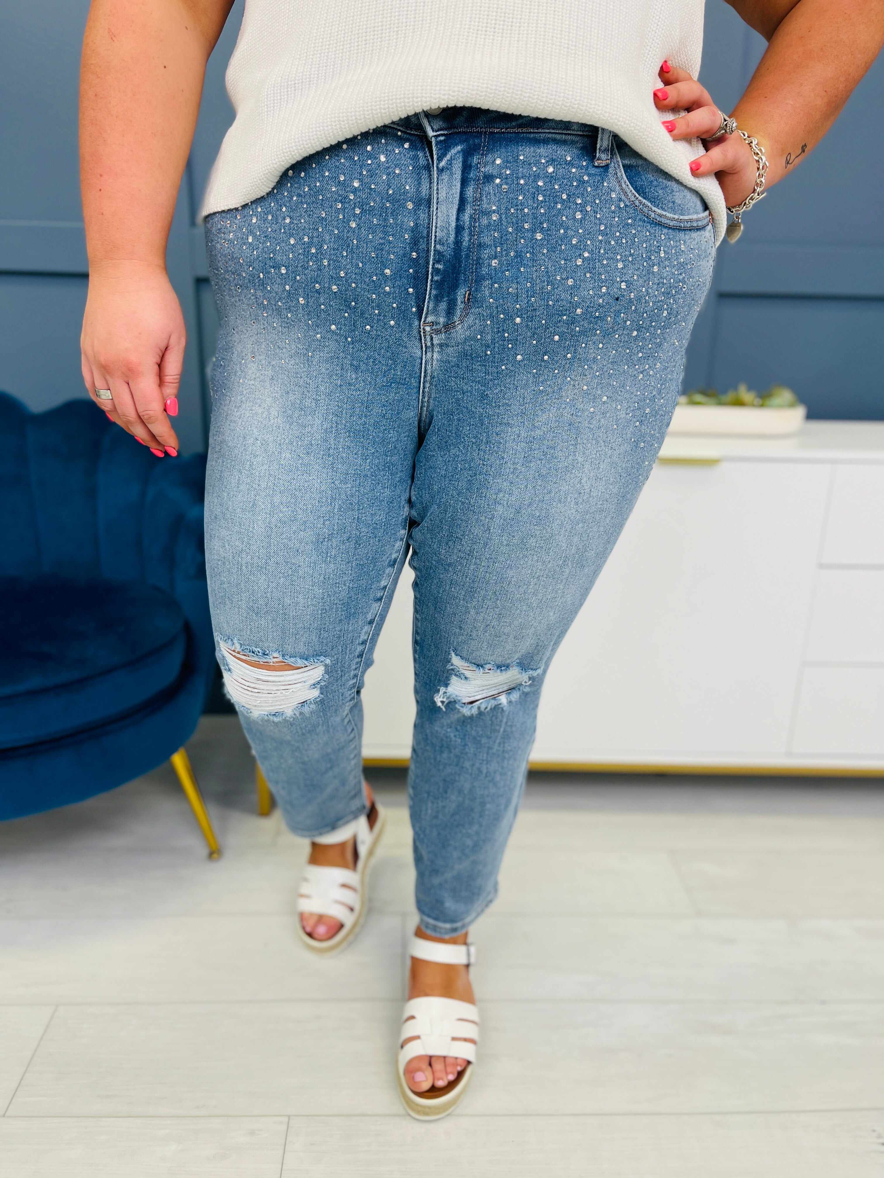 REG/CURVY Shine Bright Like a Diamond Rhinestone Straight Jeans