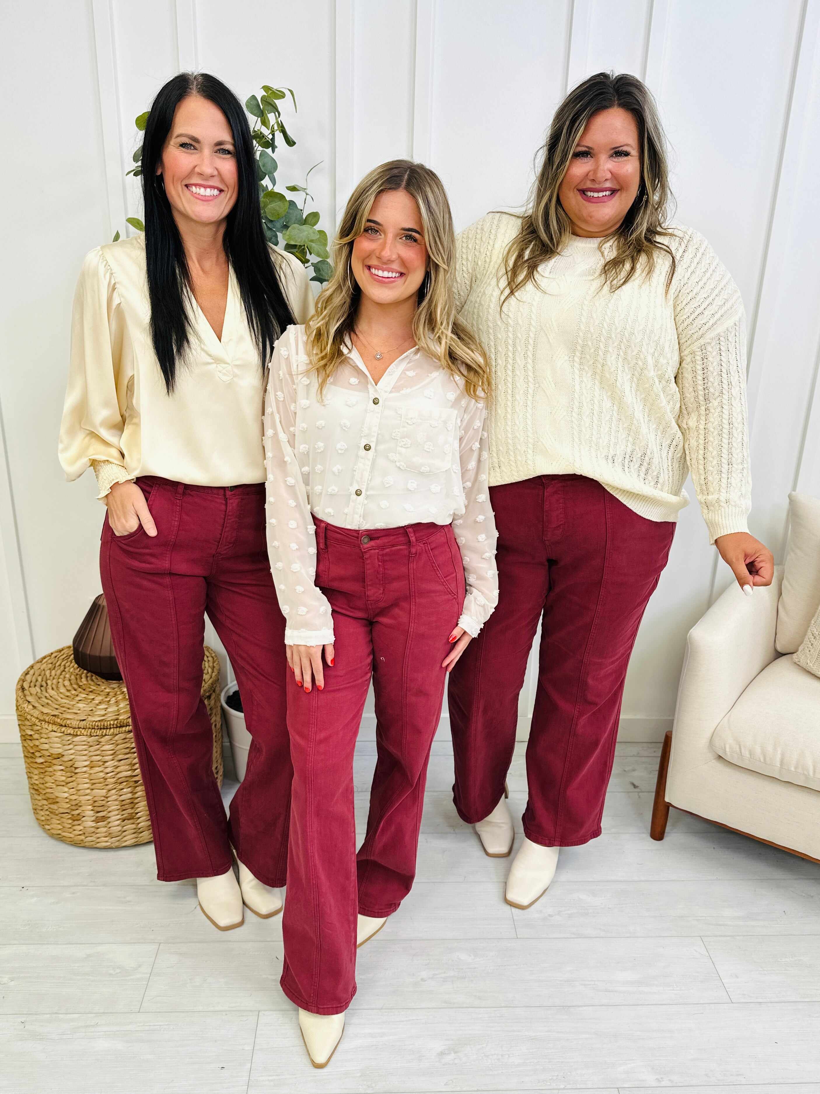 REG/CURVY Red, Red Wine Straight Burgundy Jeans