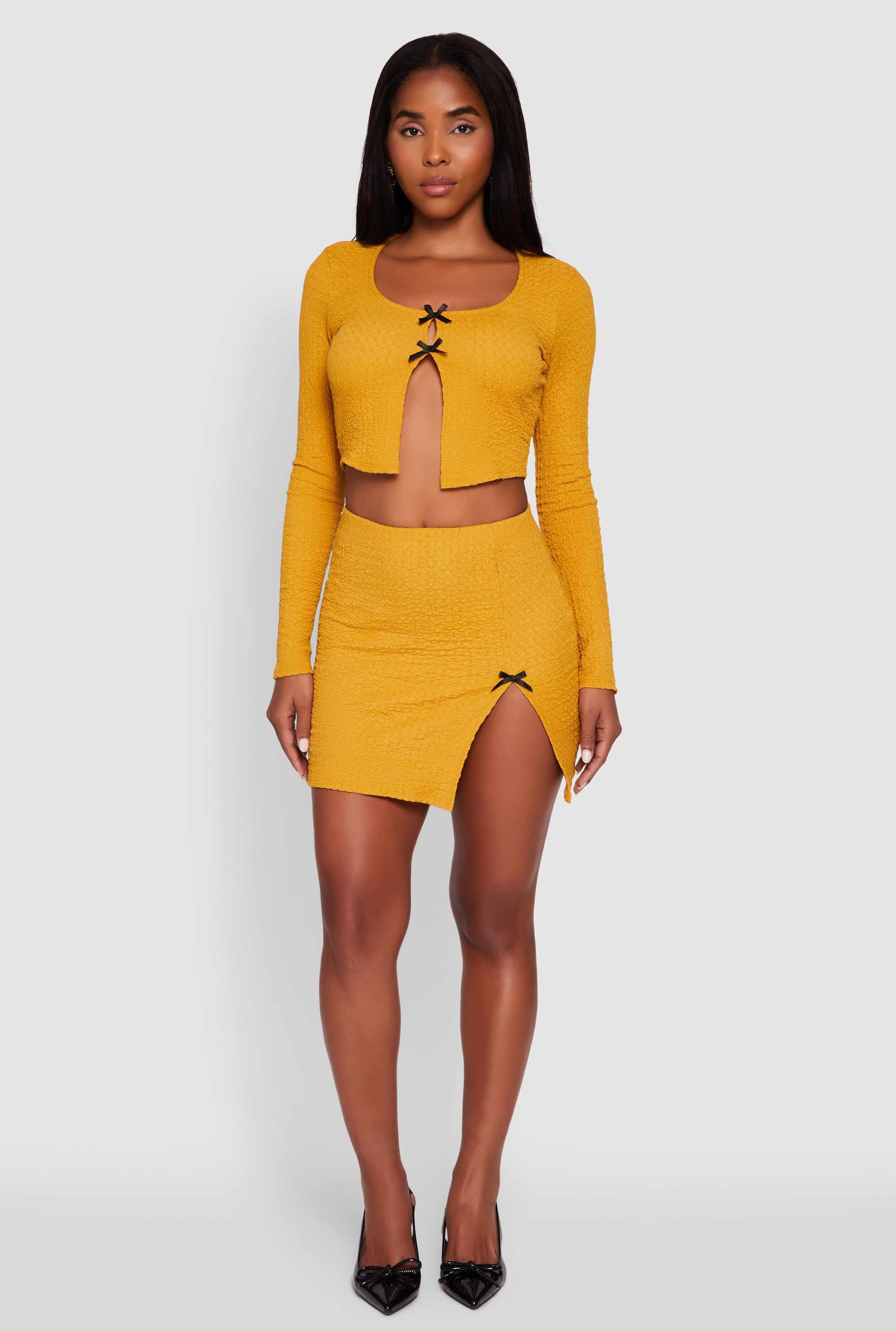 Textured Knit Bow Detail Side Slit Mini Skirt